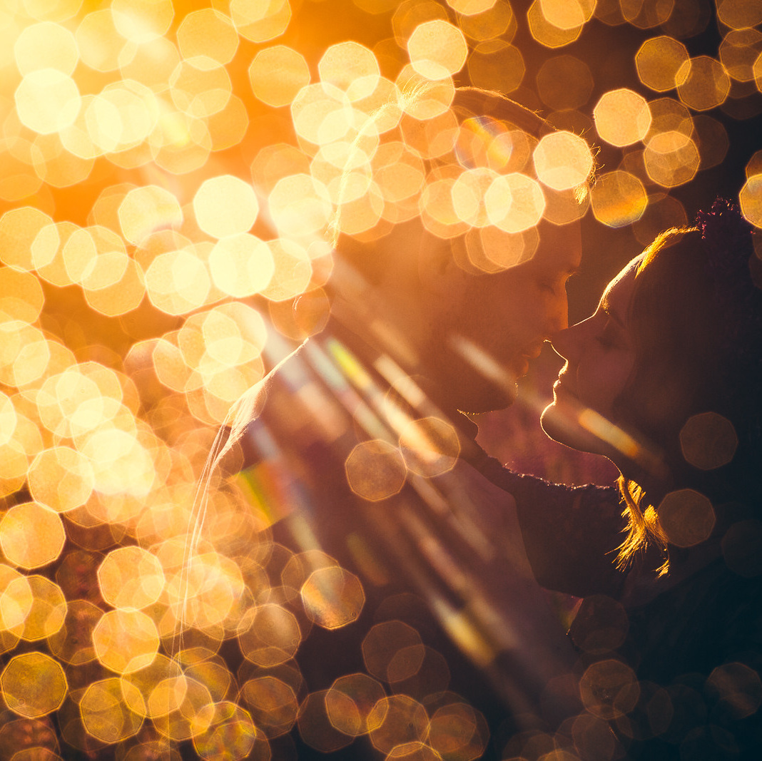 Destination wedding photographer in Iceland, Spain, Italy, Greece and