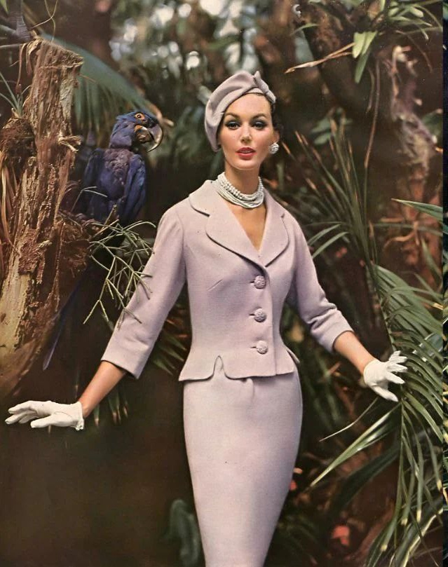 Одна из самых красивых моделей XX века. Arutiun Karadzhaian — your guide in Saint-Petersburg and the Faberge Museum