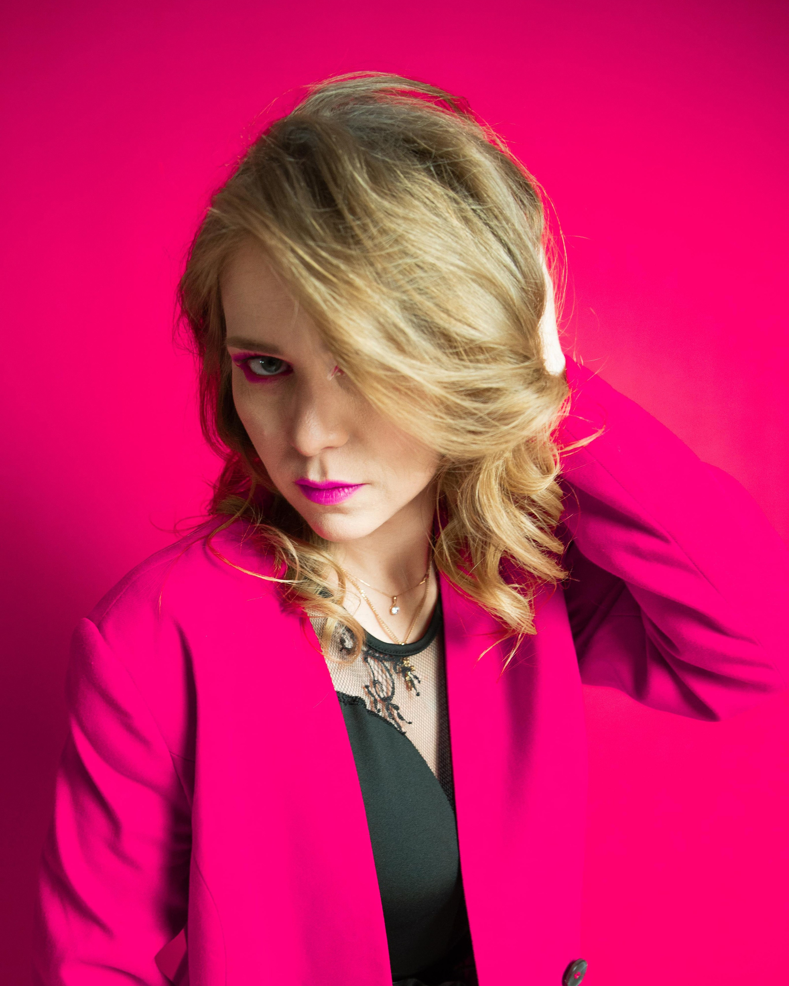 Контакты. Свадебный, семейный, репортажный фотограф в Перми и крае Таня Белая