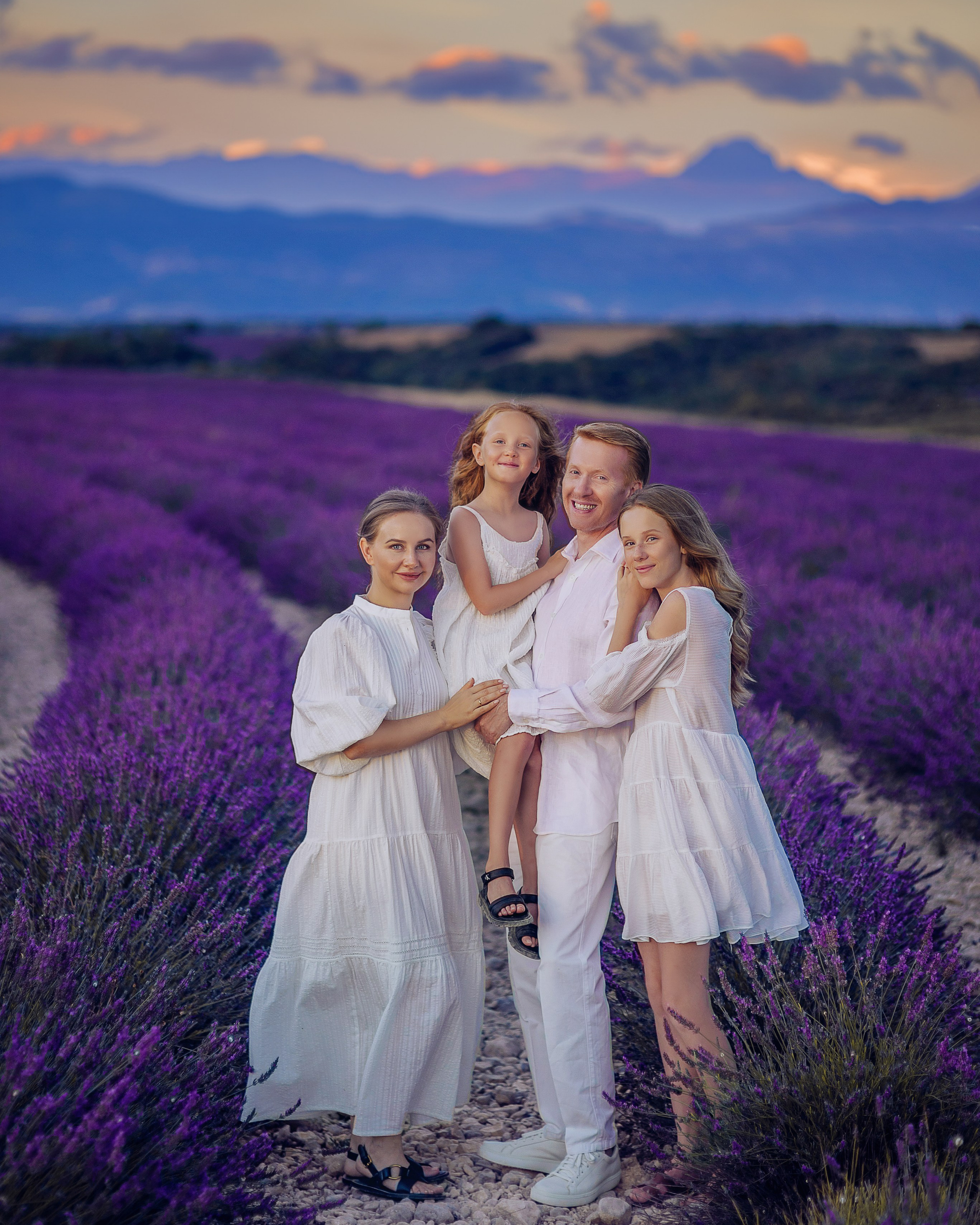 Tarifs. Photographer in Provence Julia Lipiainen