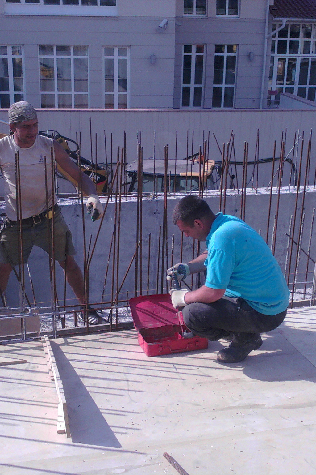 Фотографии рабочего процесса. Монолитное строительство домов в Самаре