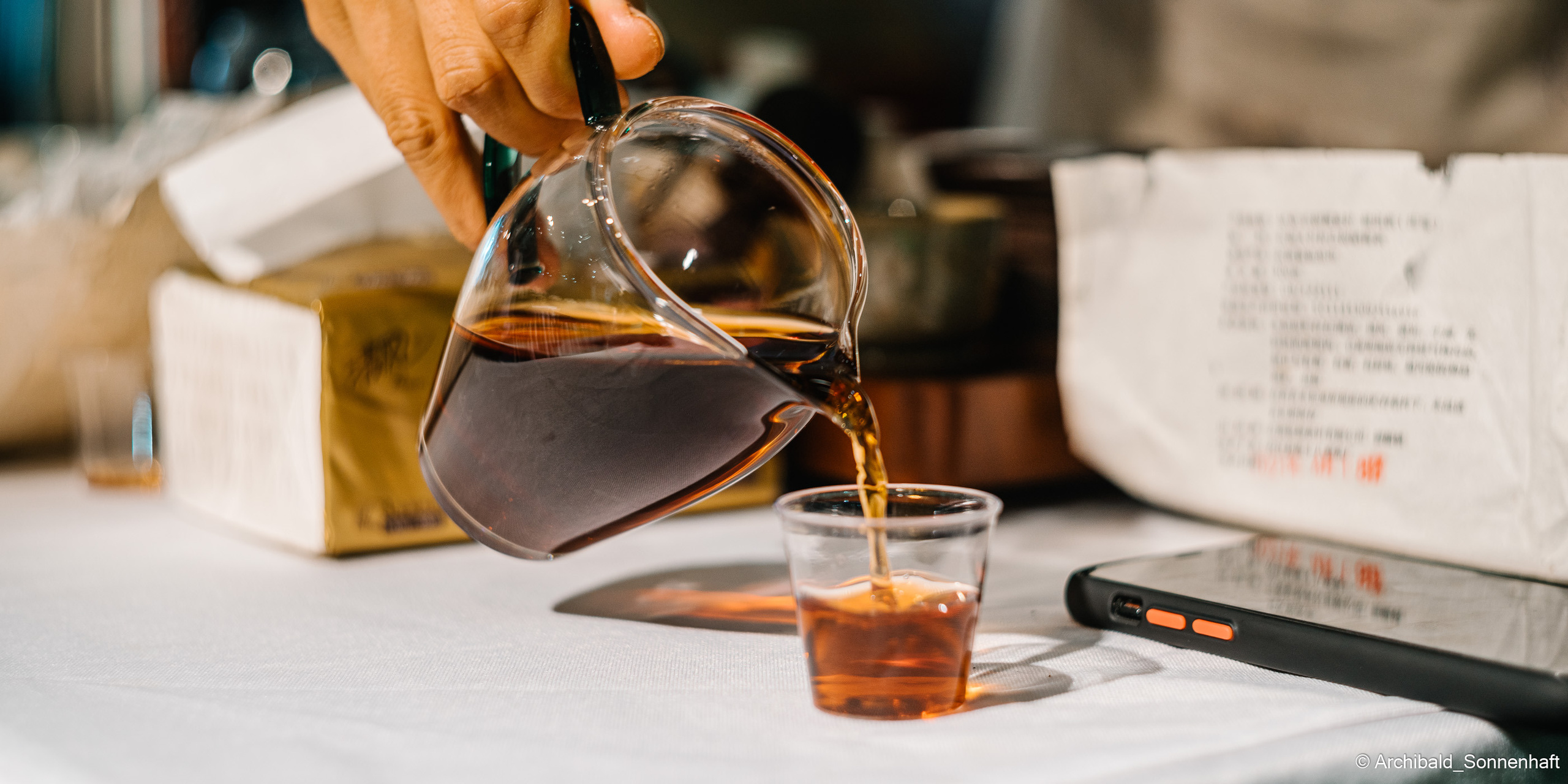 Tea exhibition in Tianjin, China. Photographer in Guangzhou, China. Archibald Sonnenhaft