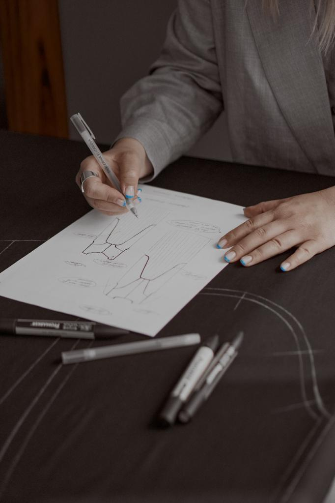 FASHION DESIGN. Elizarova Design Studio