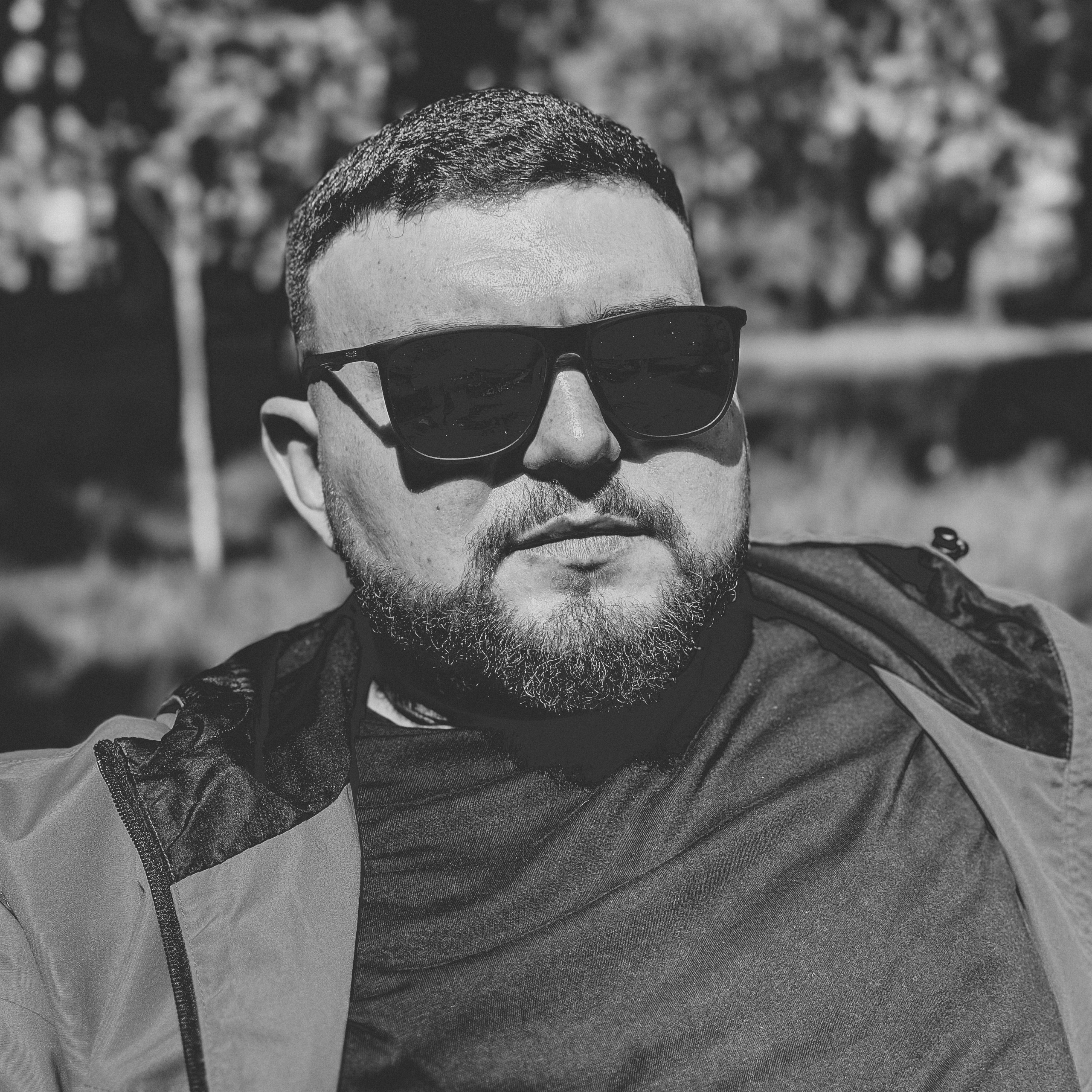 Твой фотограф и видеограф в Тюмени — Сергей Бизин