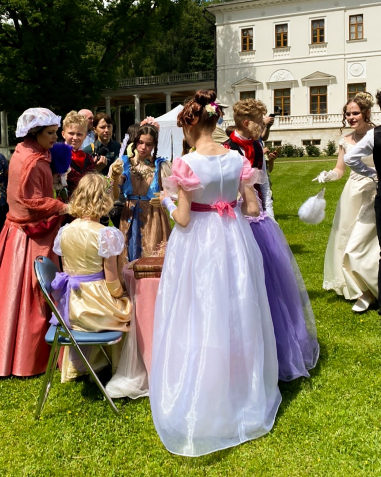 Усадьбы. Экскурсовод по Москве Беляева Валентина