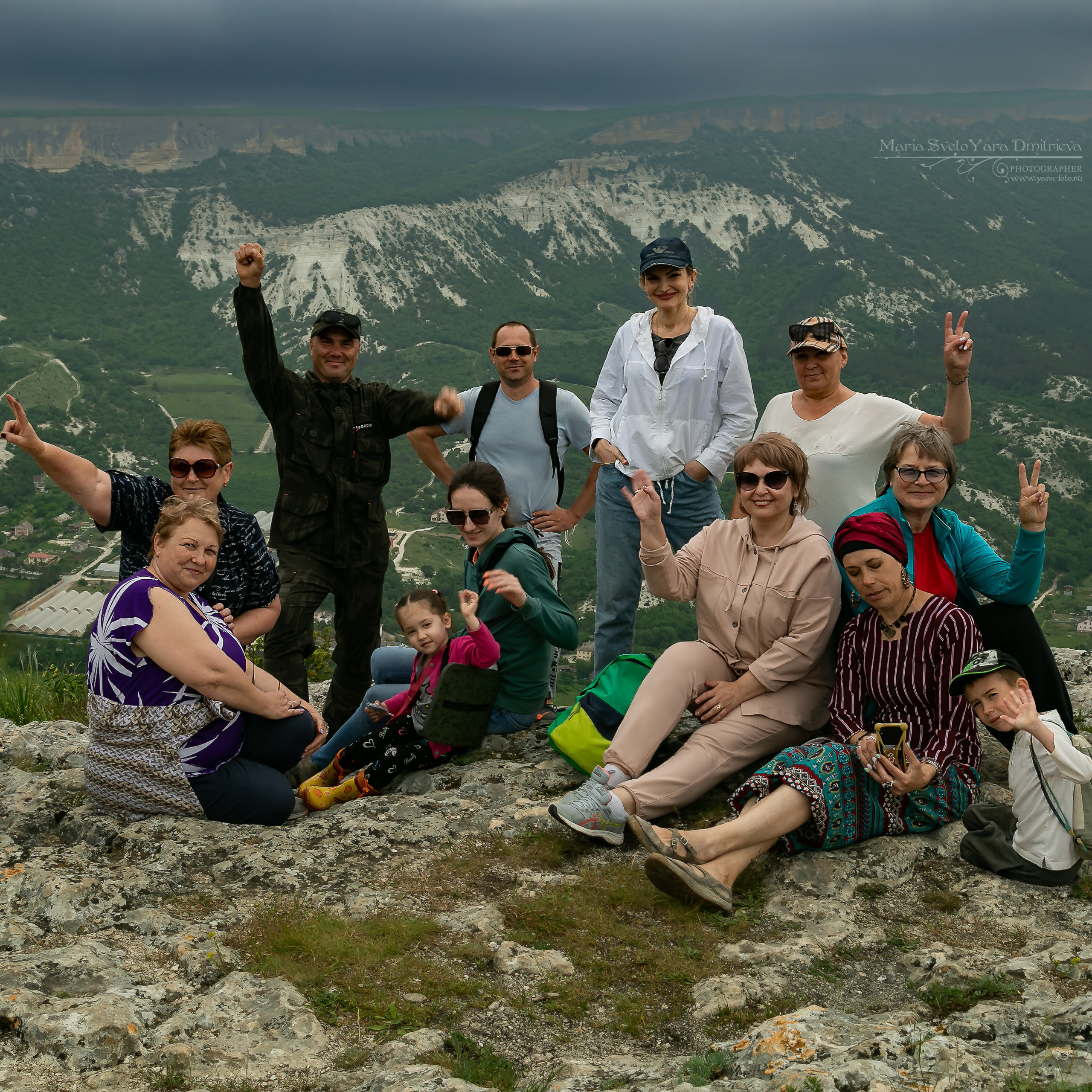 Инна 💠 Виды с трёх вершин Байдарской долины. Фотограф в Симферополе и Крыму — Мария СветоЯра Дмитриева | Индивидуальные и семейные съёмки