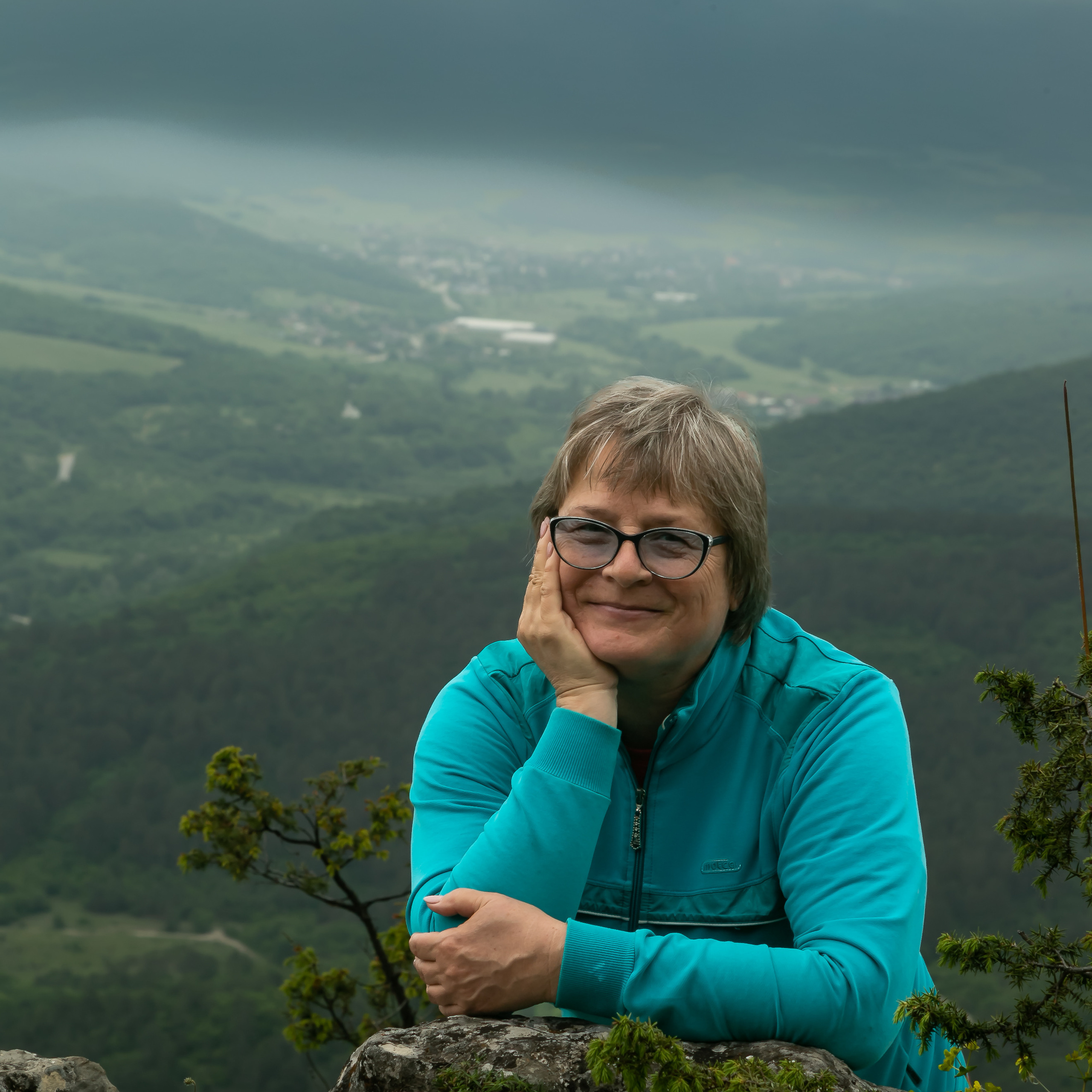 Инна 💠 Виды с трёх вершин Байдарской долины. Фотограф в Симферополе и Крыму — Мария СветоЯра Дмитриева | Индивидуальные и семейные съёмки