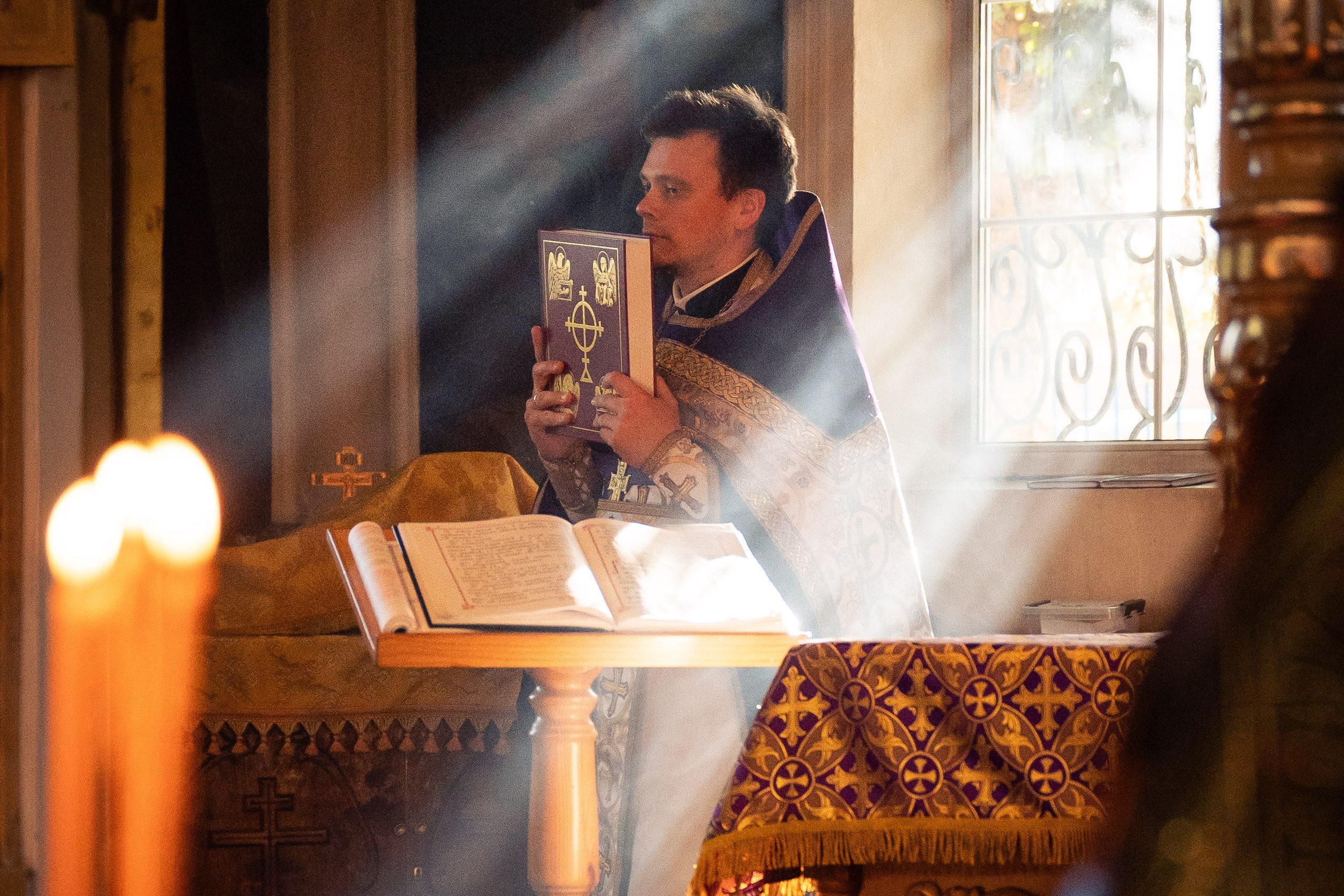 СЪЕМКИ — 2024. Антон и Татьяна Денисенко — В храме