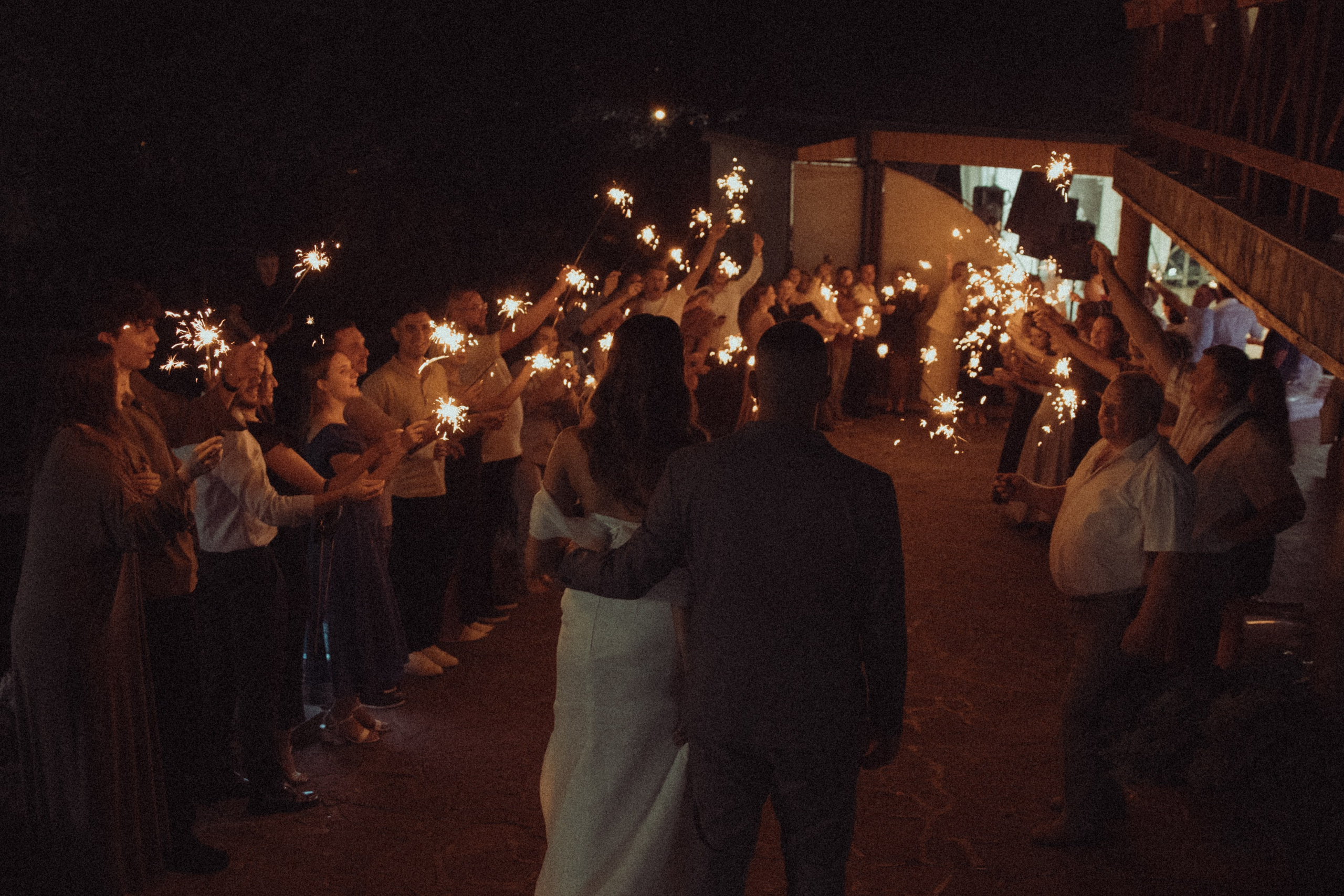 Цена. DANATELLA TSALITI