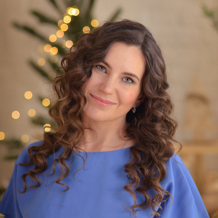 Контакты. Современные выпускные альбомы. Воткинск