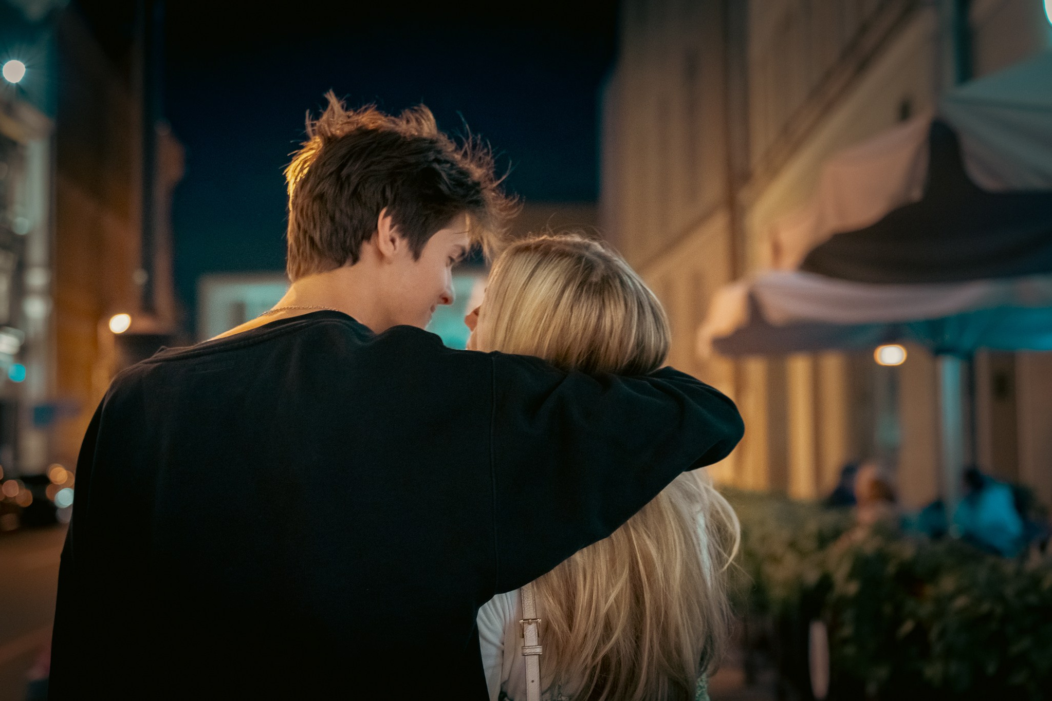 Интимный портрет в домашней обстановке — камерная съемка