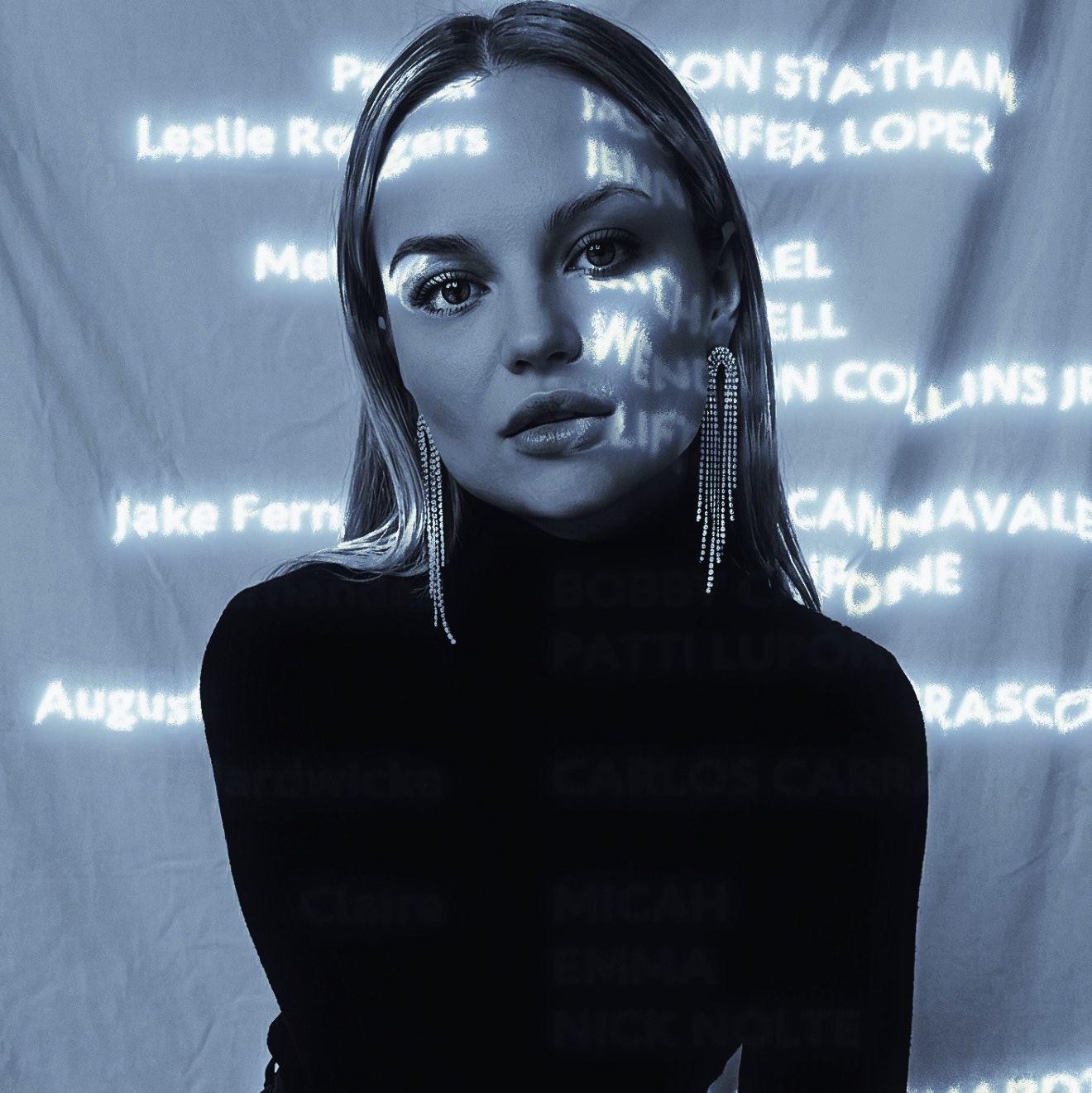 Контакты для записи на фотосессию. Фотограф в Москве — журнальный стиль. Обсудить идею съёмки с фотографом. Записаться на фотосессию через мессенджеры. Индивидуальная фотосъёмка по запросу. Портретный фотограф — личные контакты. Обсуждение деталей фотосессии напрямую. Ваш путь к стильной фотосессии начинается здесь.