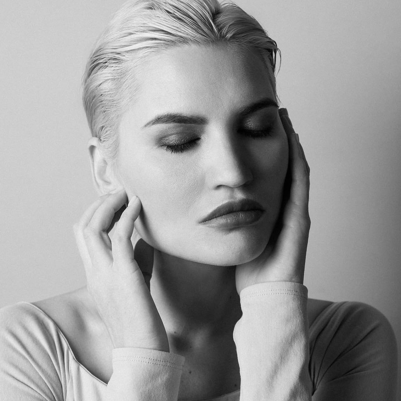 ЗАКАЗАТЬ СЪЁМКУ. Портретный фотограф и арт-директор в Москве Оксана Кузь