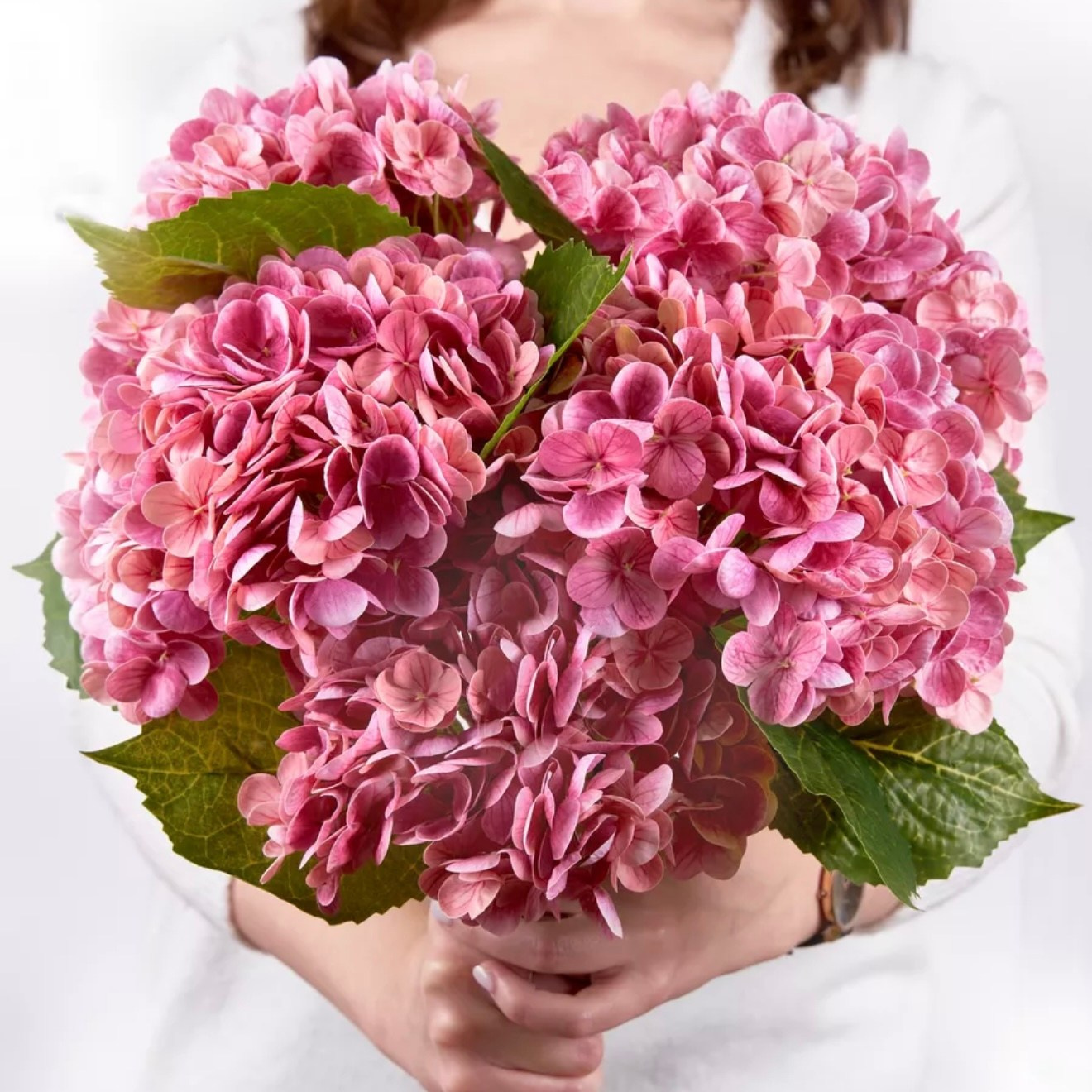 Искусственные цветы в студии. Фотостудия в Строгино