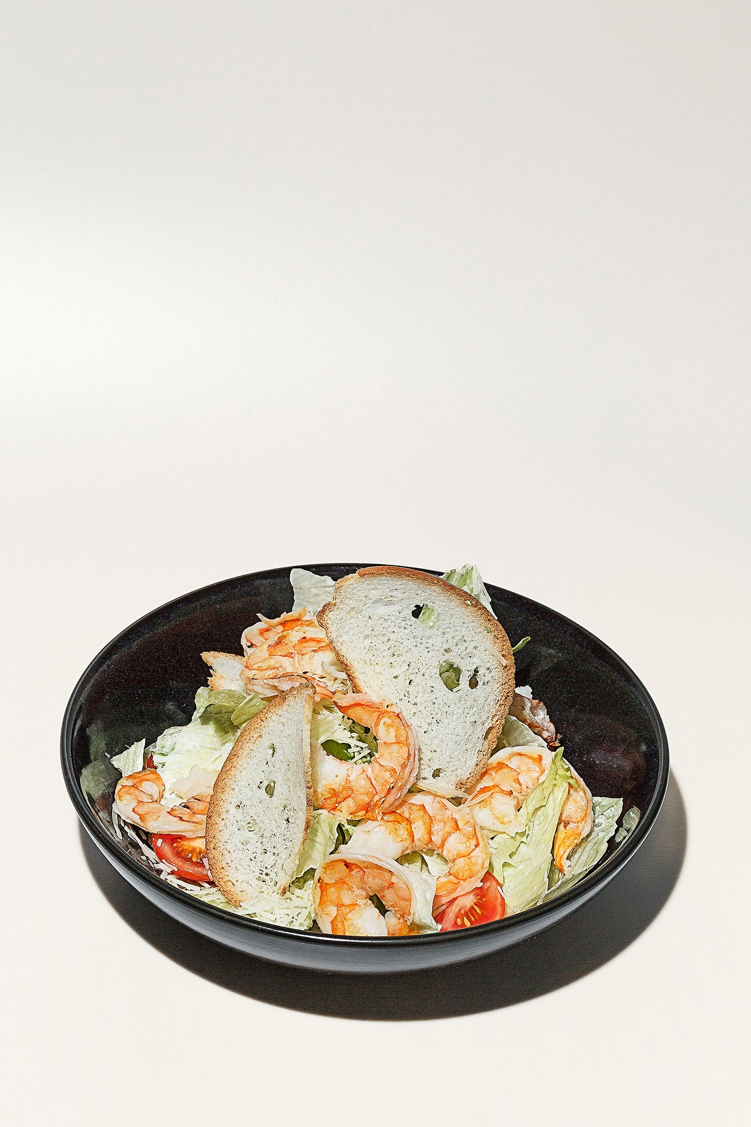 Профессиональная фуд-фотосъёмка для кафе и ресторанов в Санкт-Петербурге. Выездная фотосессия для меню на доставку. Предметный фуд-фотограф Сергей Пушкин. Фотосъёмка продуктов питания для общепита. Фотограф для столовой. Фото напитков и блюд на вынос.