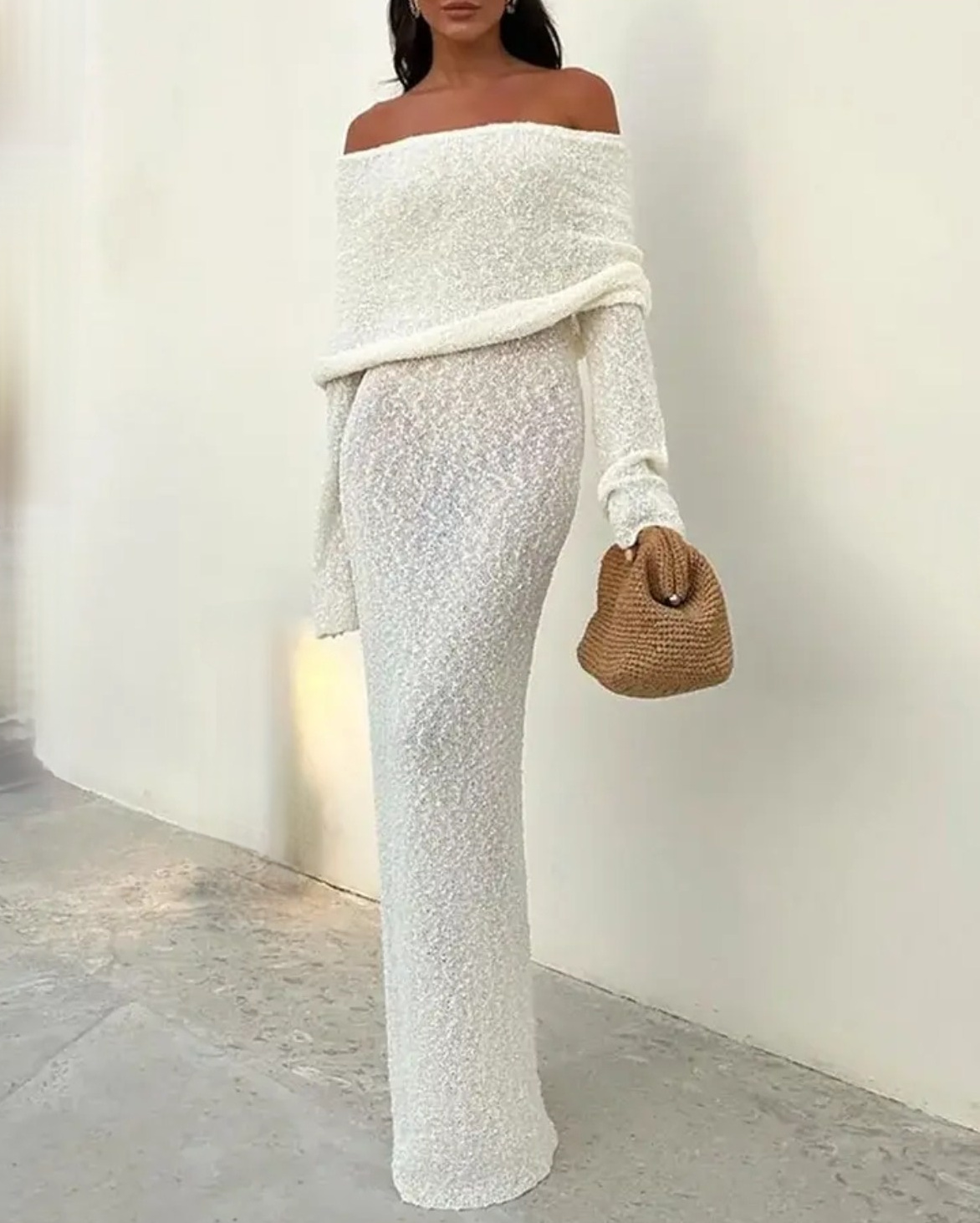 Прокат платьев пеньюаров боди шубы накидки на фотосессию. Аренда платья на съёмку. Прокат одежды Екатеринбург. Платья для беременных Екатеринбург. Прокат одежды для беременных Екатеринбург.  Прокат для беременных Екатеринбург. Прокат нарядов Екатеринбург