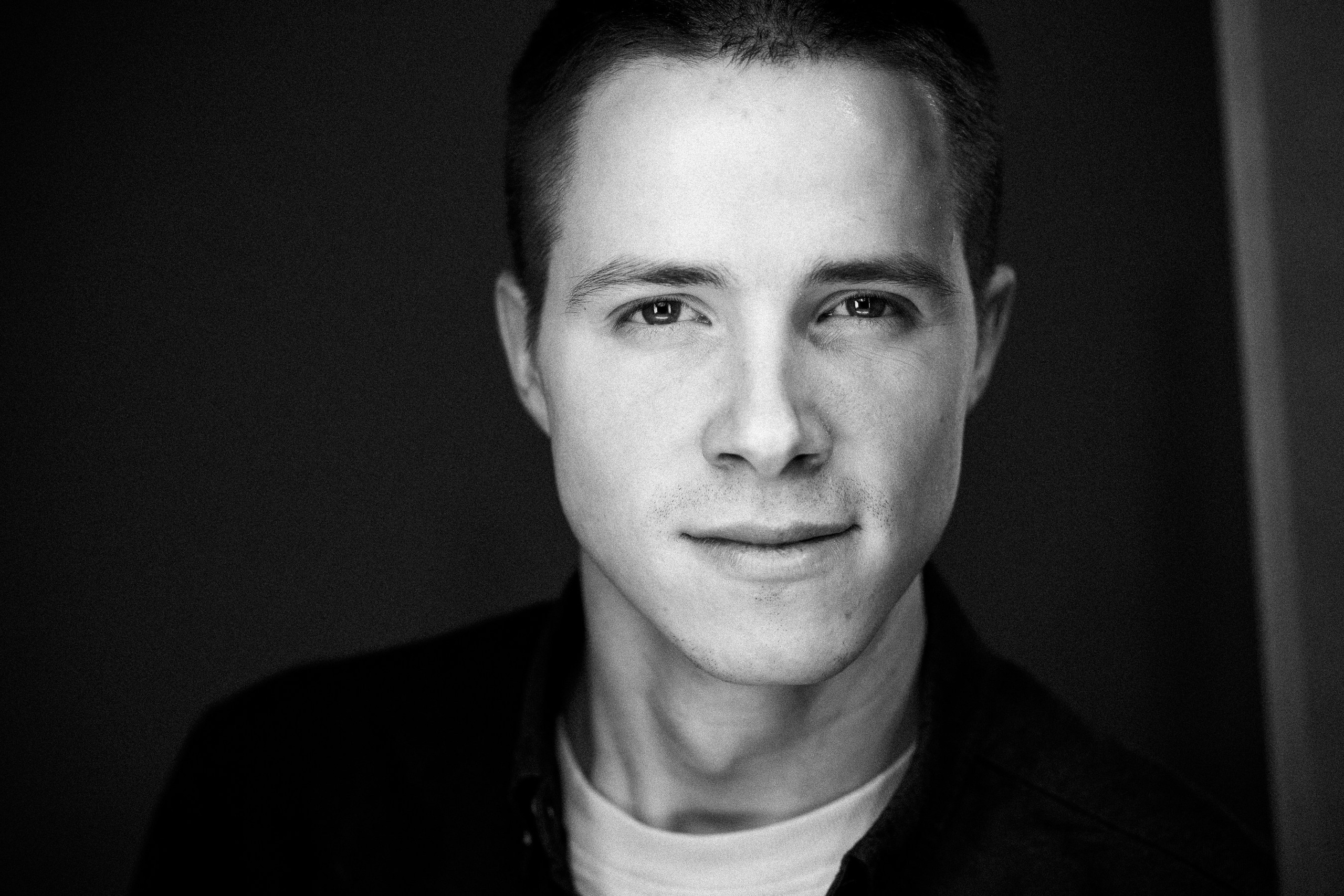 Авито. Бизнес-портрет | Хедшот-фотограф | Студия делового портрета в Москве