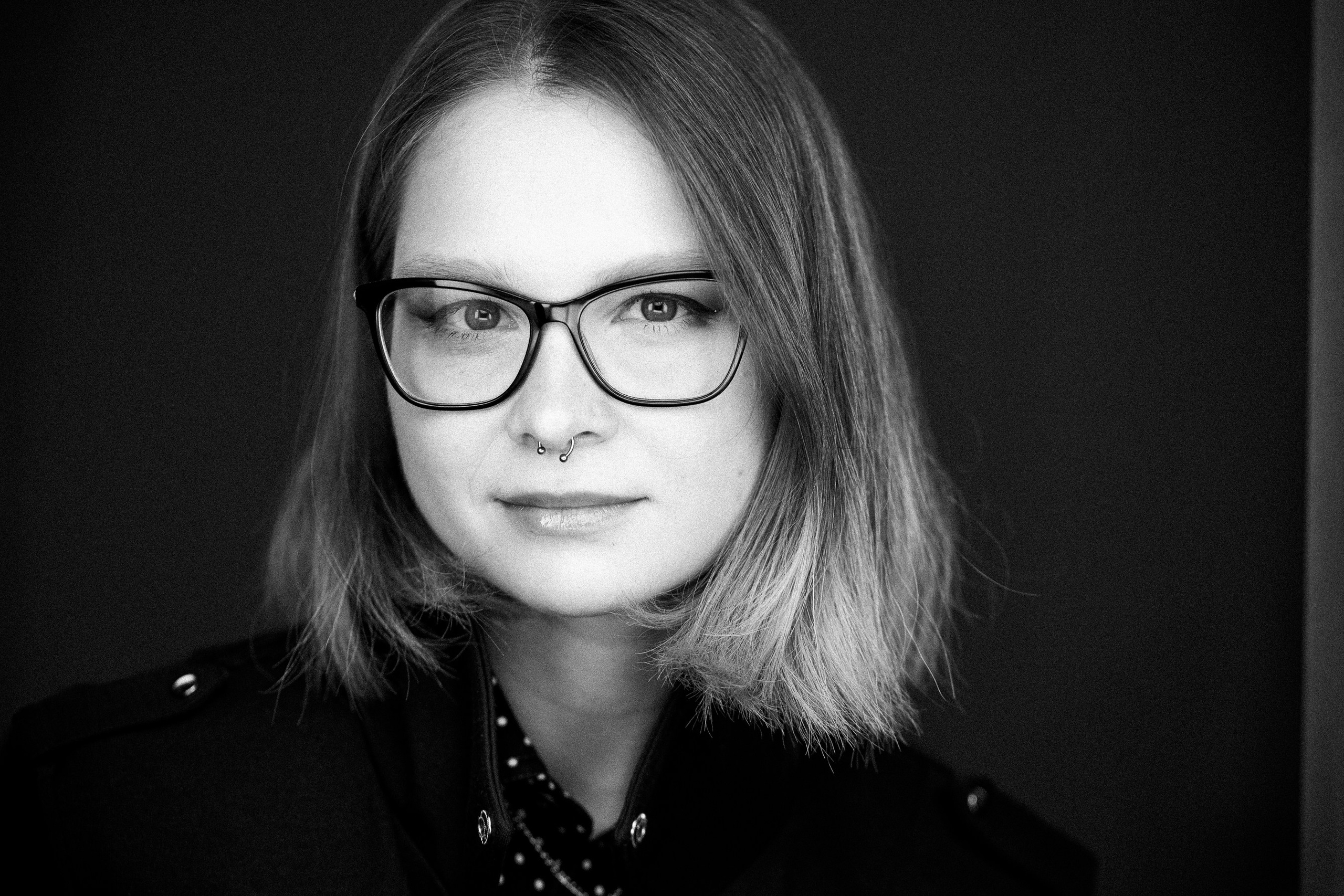 Авито. Бизнес-портрет | Хедшот-фотограф | Студия делового портрета в Москве