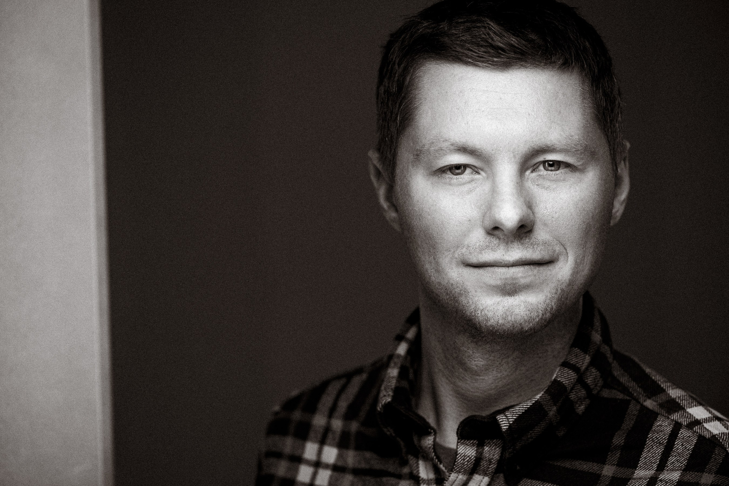 Авито. Бизнес-портрет | Хедшот-фотограф | Студия делового портрета в Москве