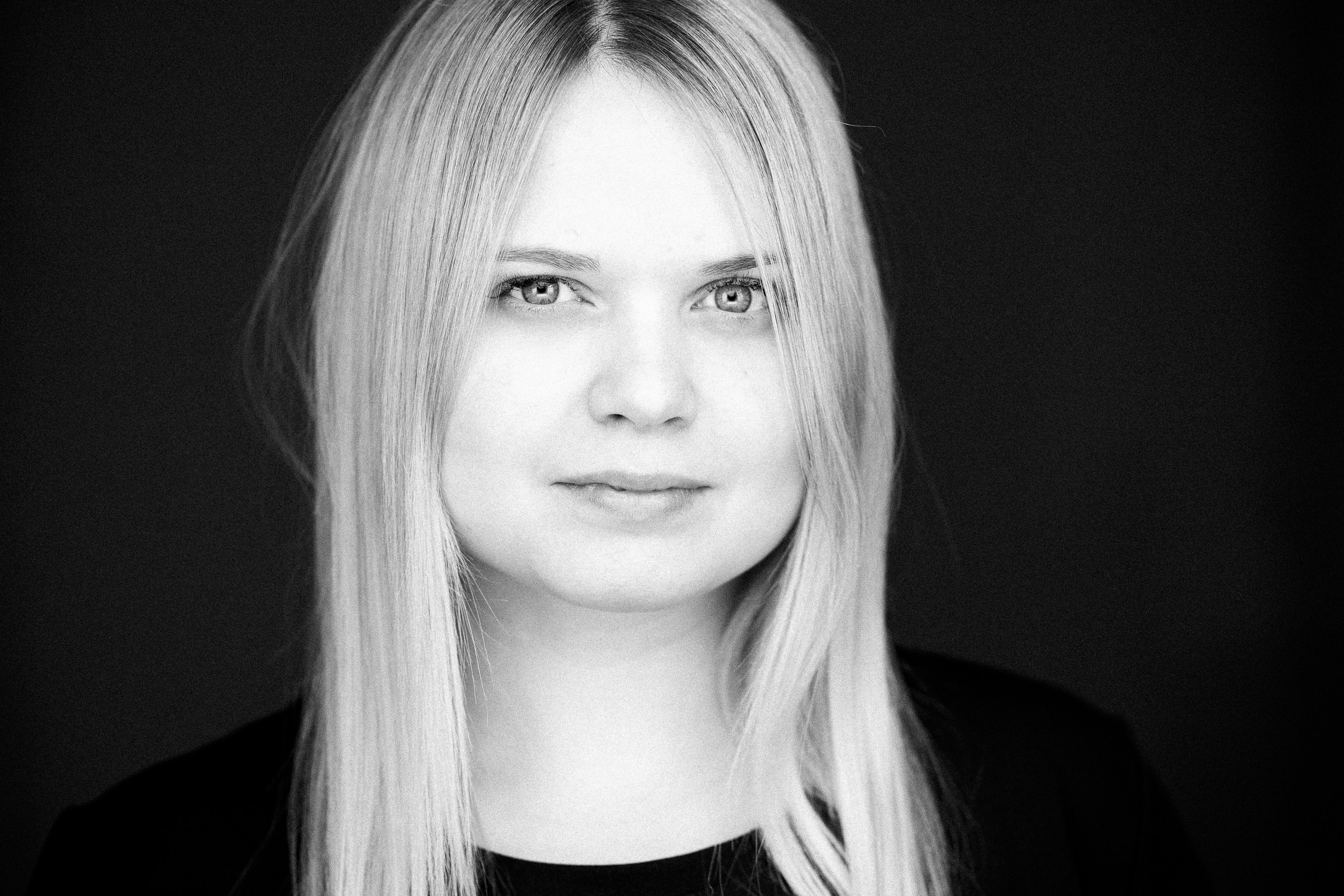 Авито. Бизнес-портрет | Хедшот-фотограф | Студия делового портрета в Москве