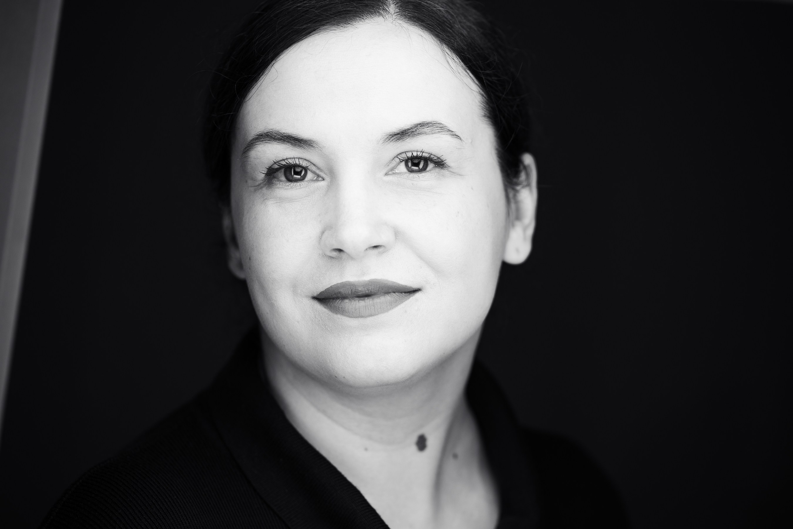 Авито. Бизнес-портрет | Хедшот-фотограф | Студия делового портрета в Москве