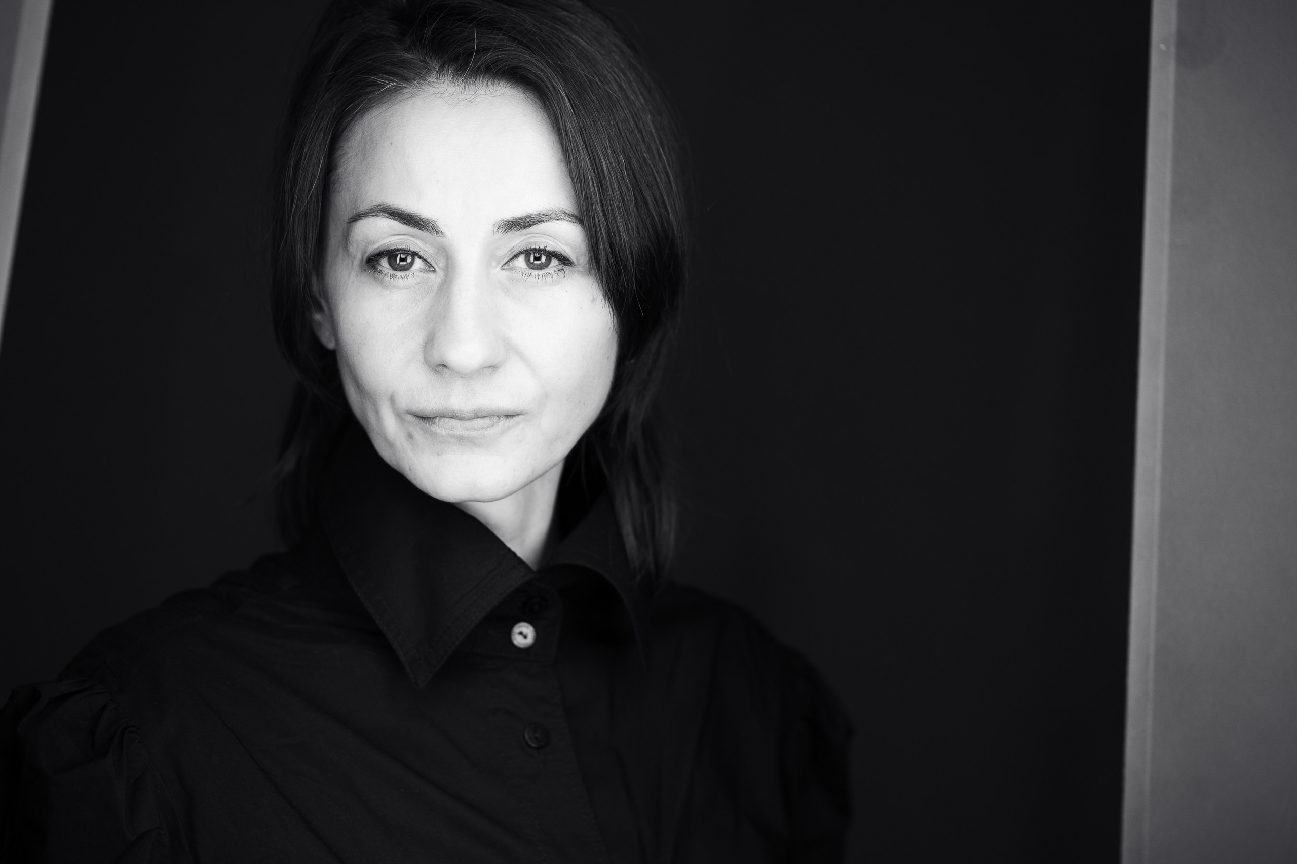 Авито. Бизнес-портрет | Хедшот-фотограф | Студия делового портрета в Москве