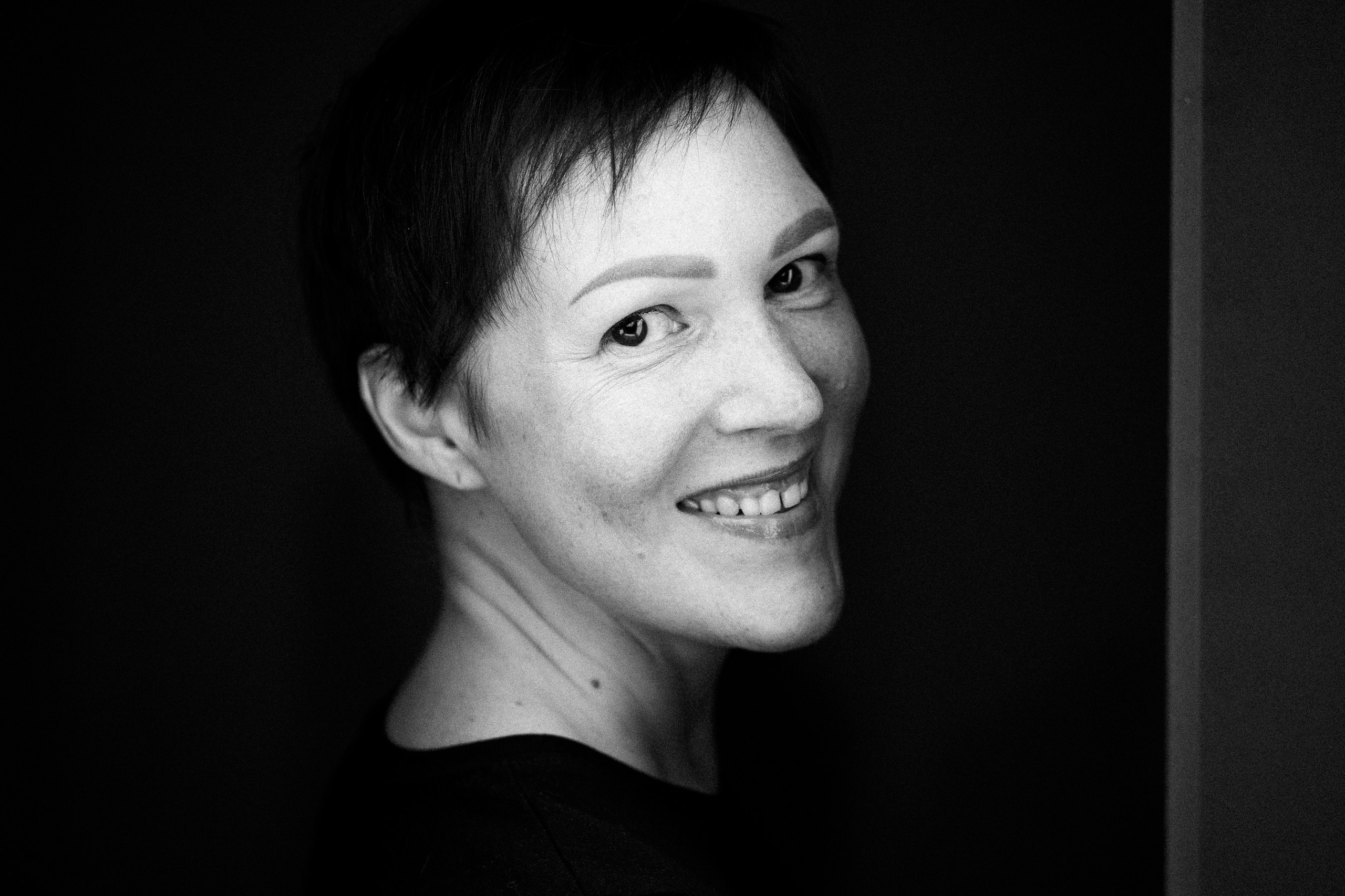 Авито. Бизнес-портрет | Хедшот-фотограф | Студия делового портрета в Москве