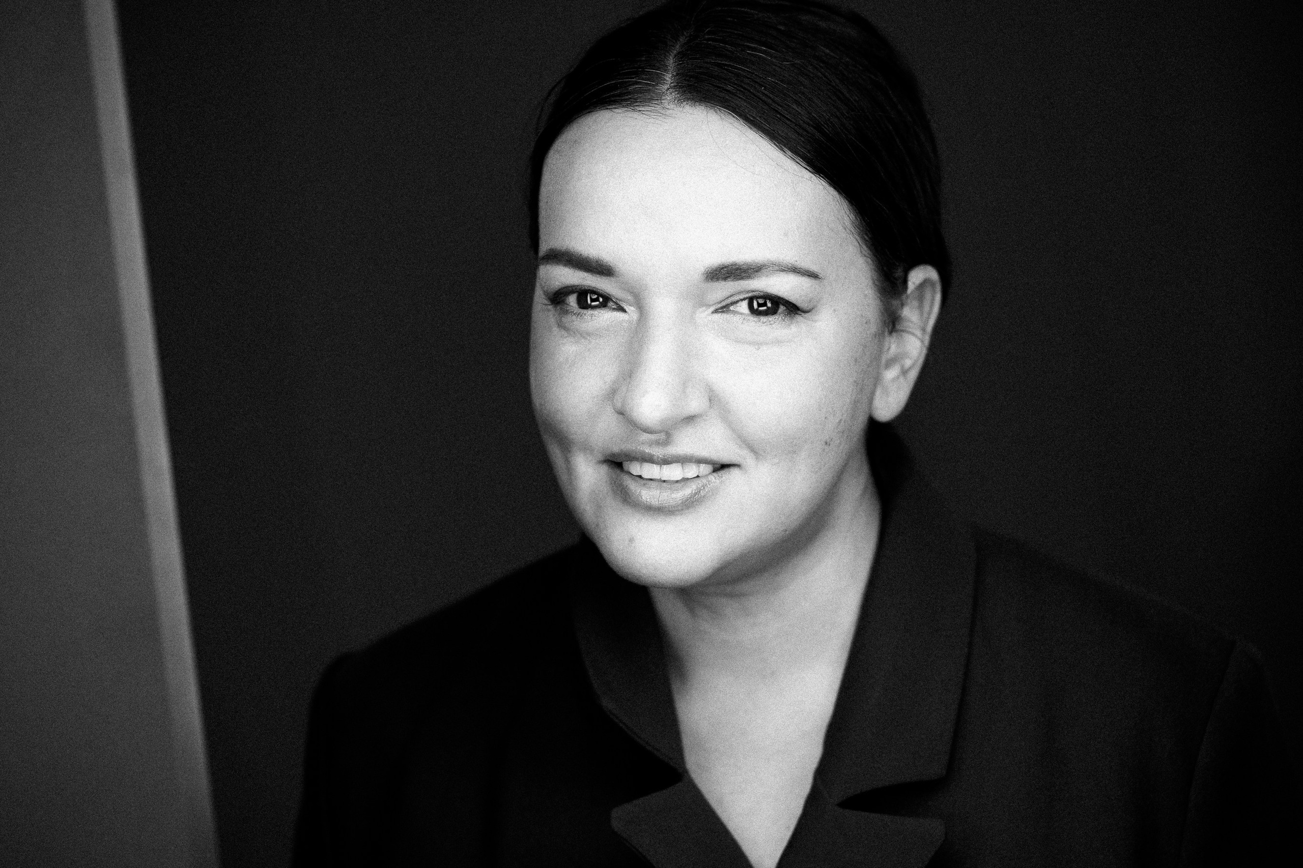 Авито. Бизнес-портрет | Хедшот-фотограф | Студия делового портрета в Москве