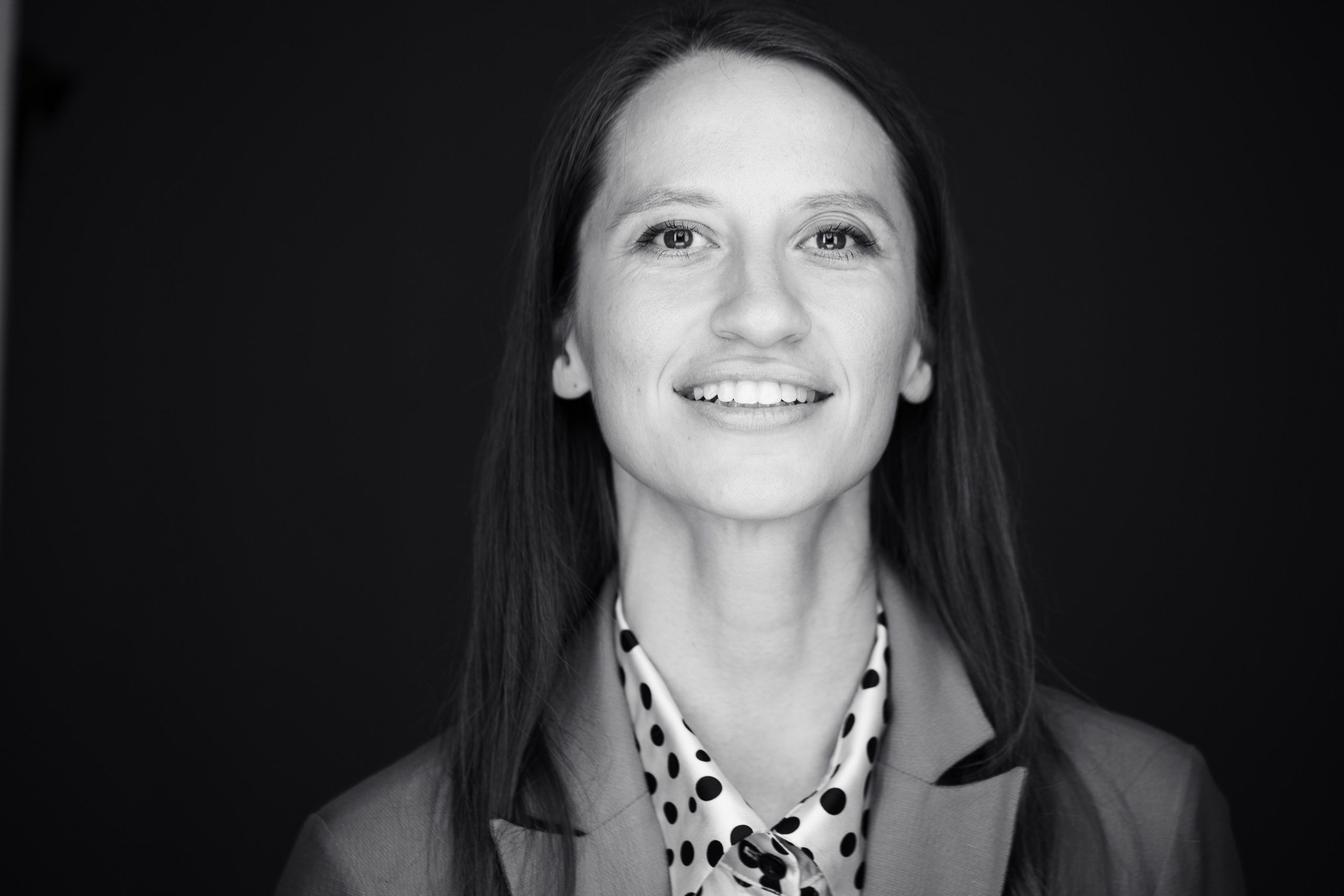 Авито. Бизнес-портрет | Хедшот-фотограф | Студия делового портрета в Москве