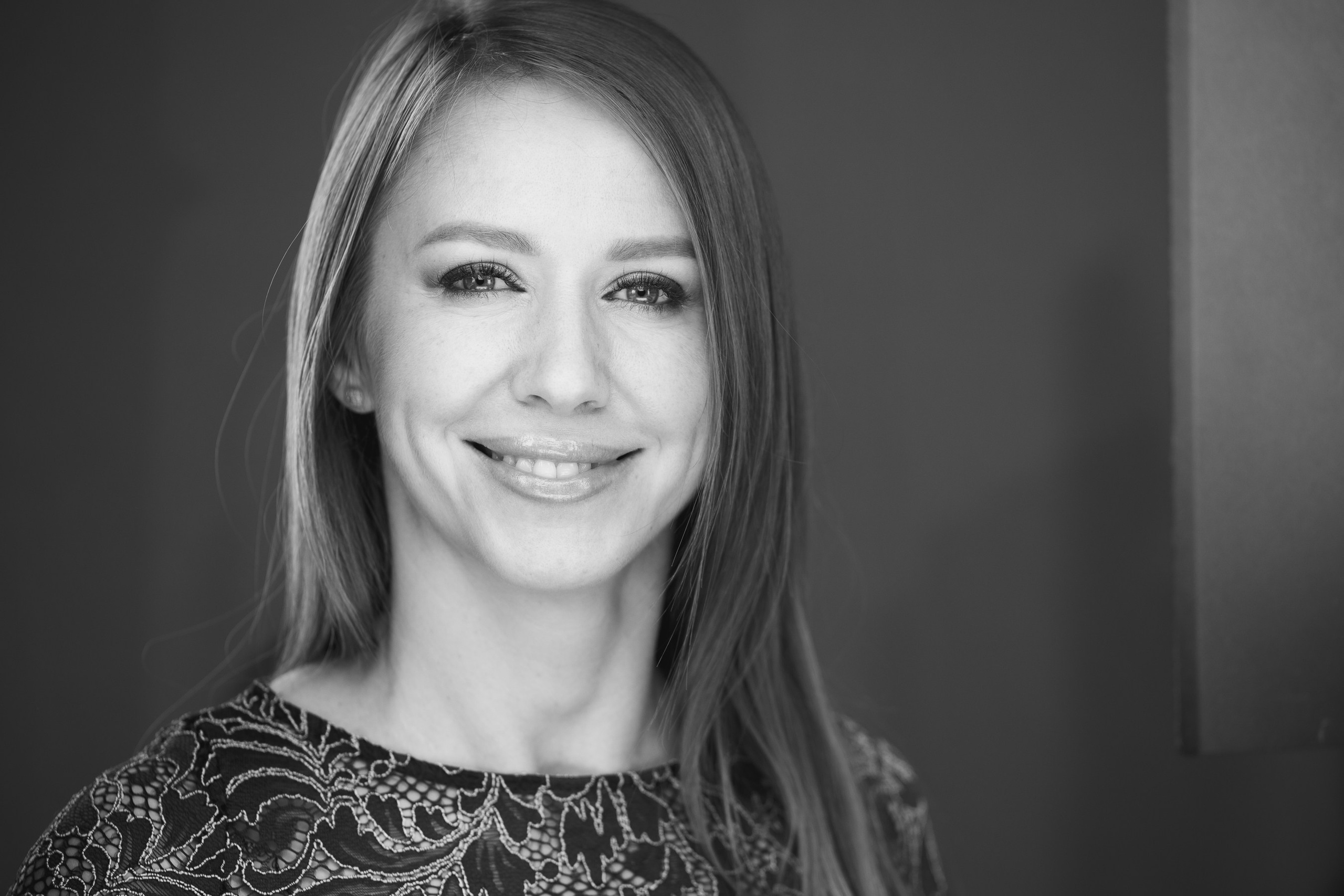 Авито. Бизнес-портрет | Хедшот-фотограф | Студия делового портрета в Москве