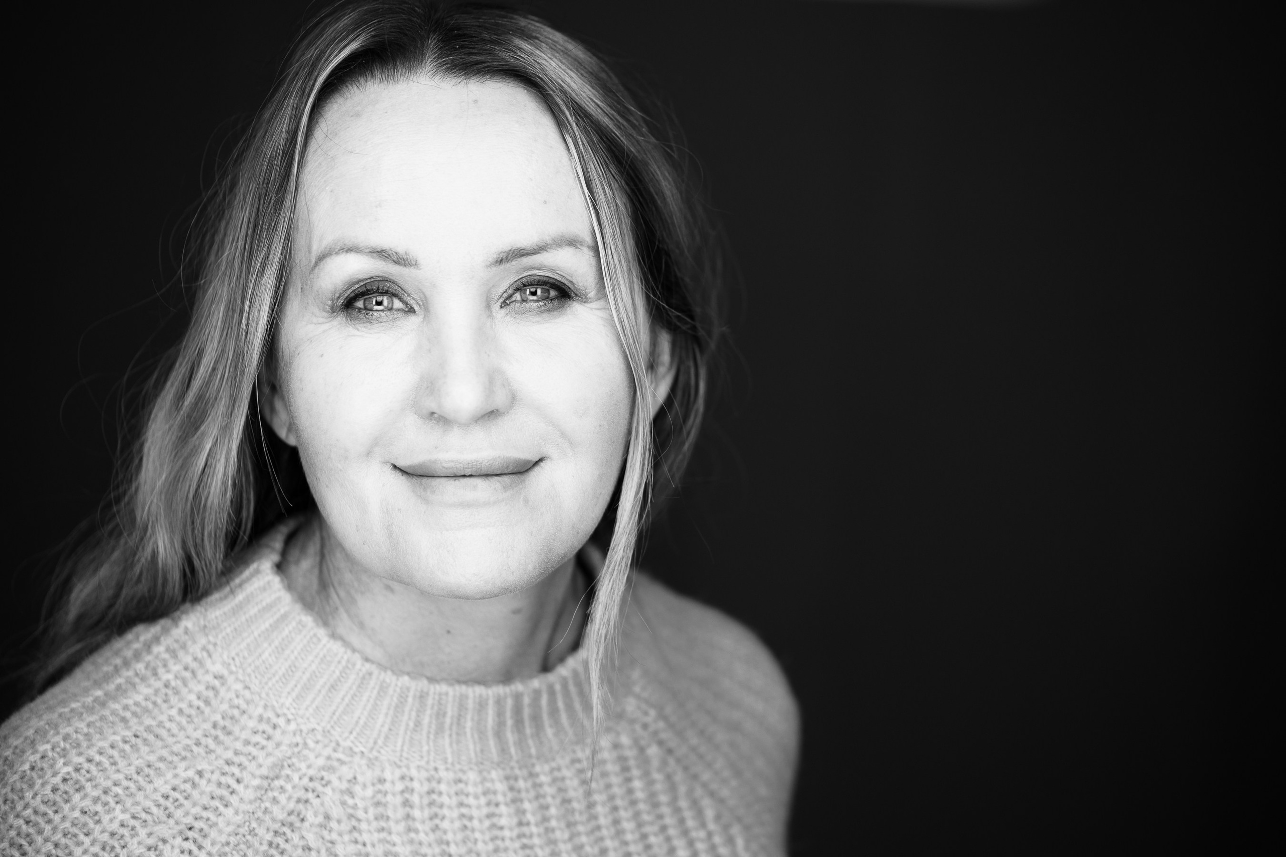 Авито. Бизнес-портрет | Хедшот-фотограф | Студия делового портрета в Москве