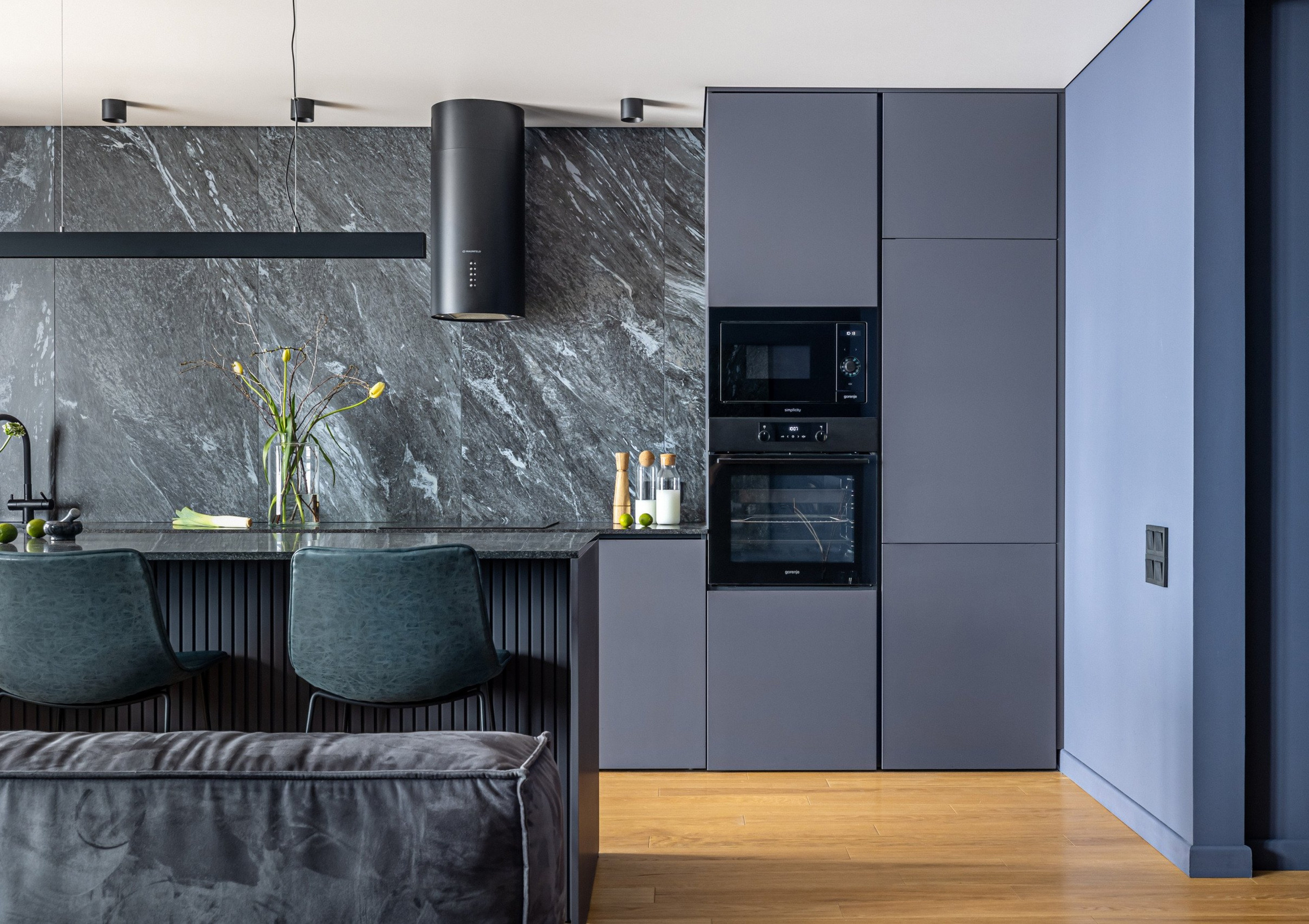 Елизавета Помялова - дизайнер интерьера. L. Deco интерьерный салон. Краски/обои/лепной декор