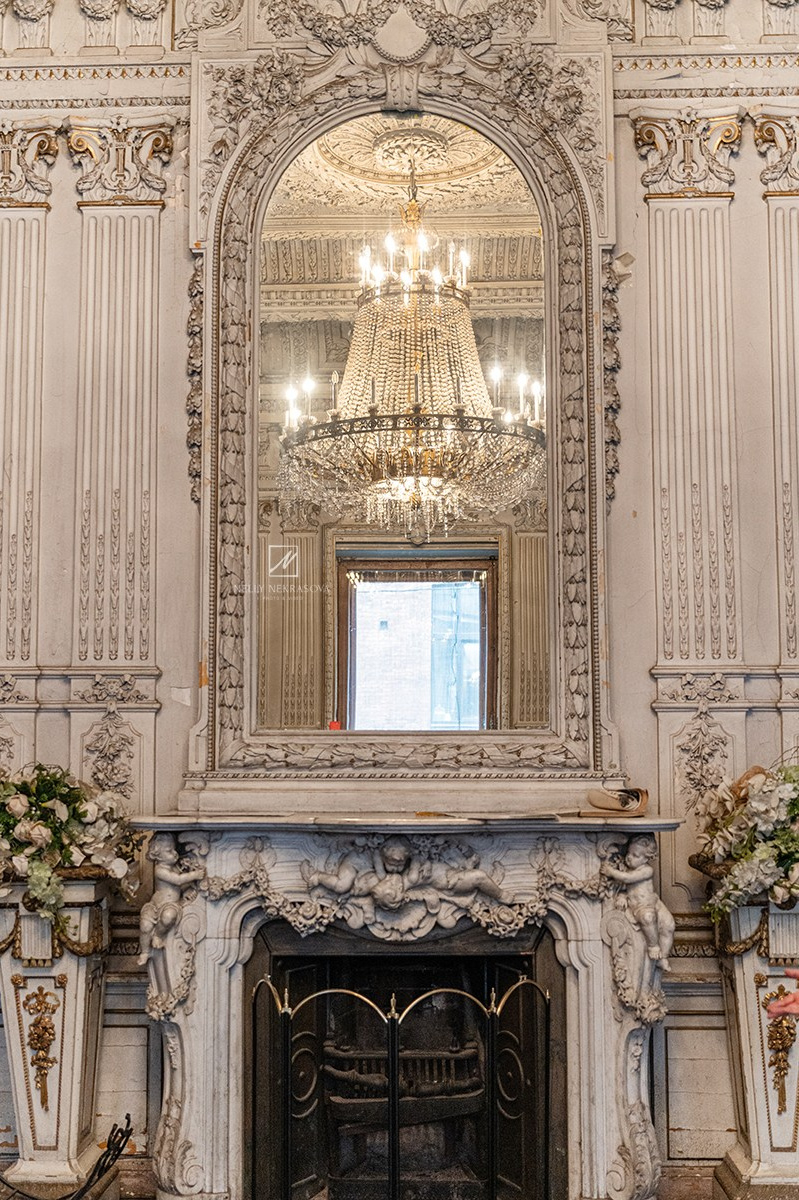 Заброшенный особняк Брусницыных на Васильевском острове. Фотограф и искусствовед в Туле и Санкт-Петербурге Нелли Некрасова