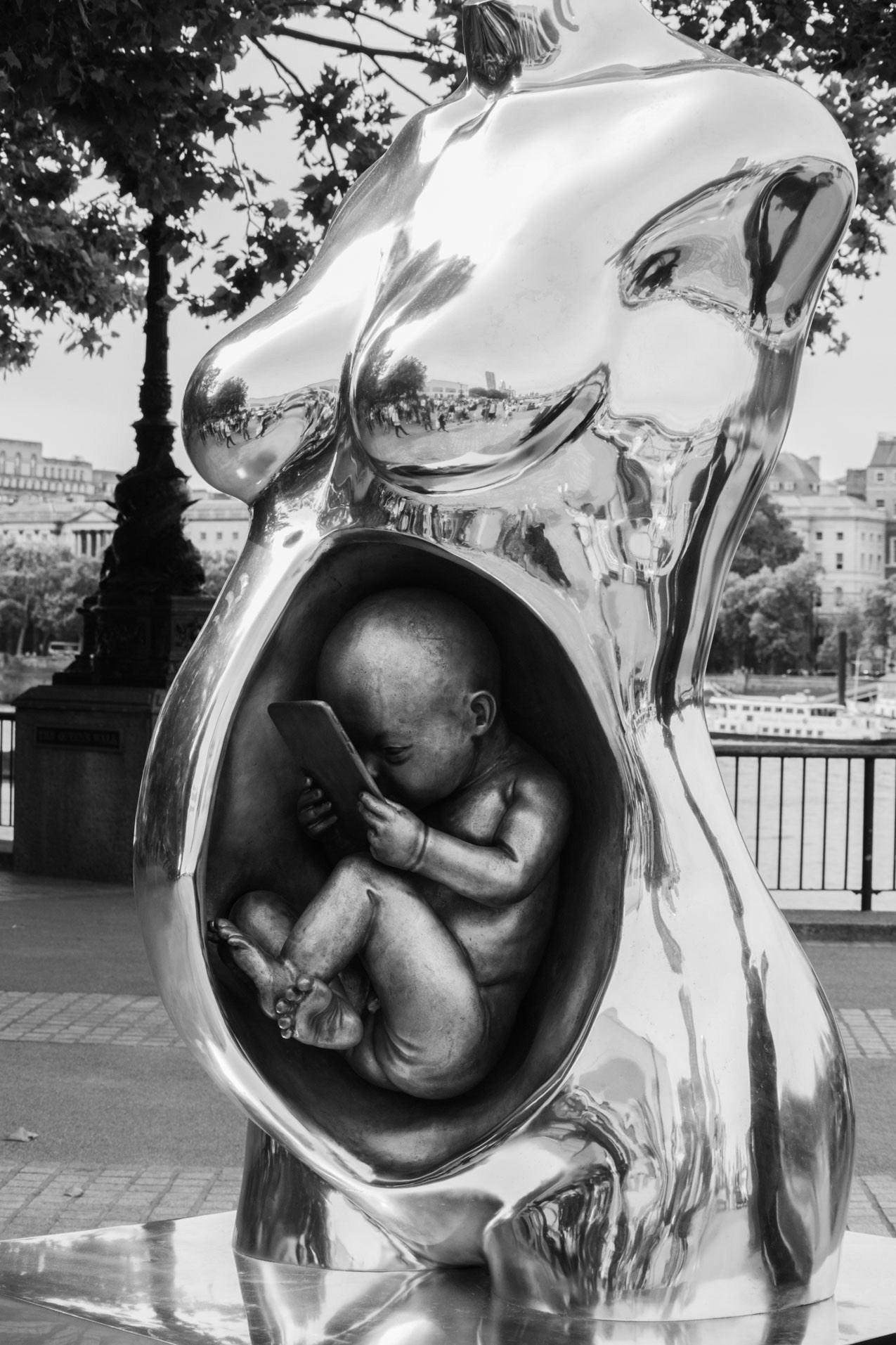 Хрупкое. Обращаться с любовью