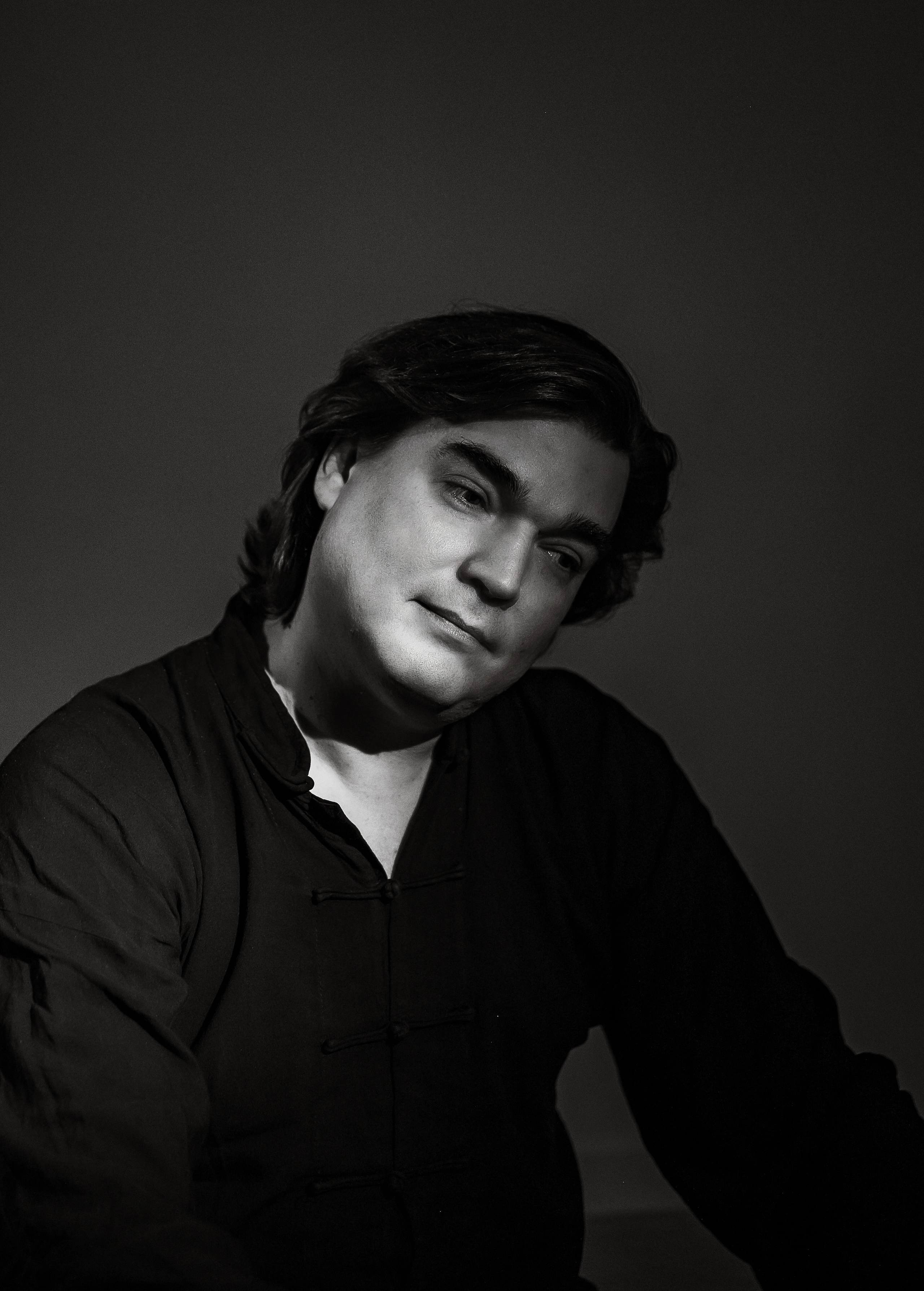 Мастер цигун Роман. Визуальный художник Лиана Даренская, Москва