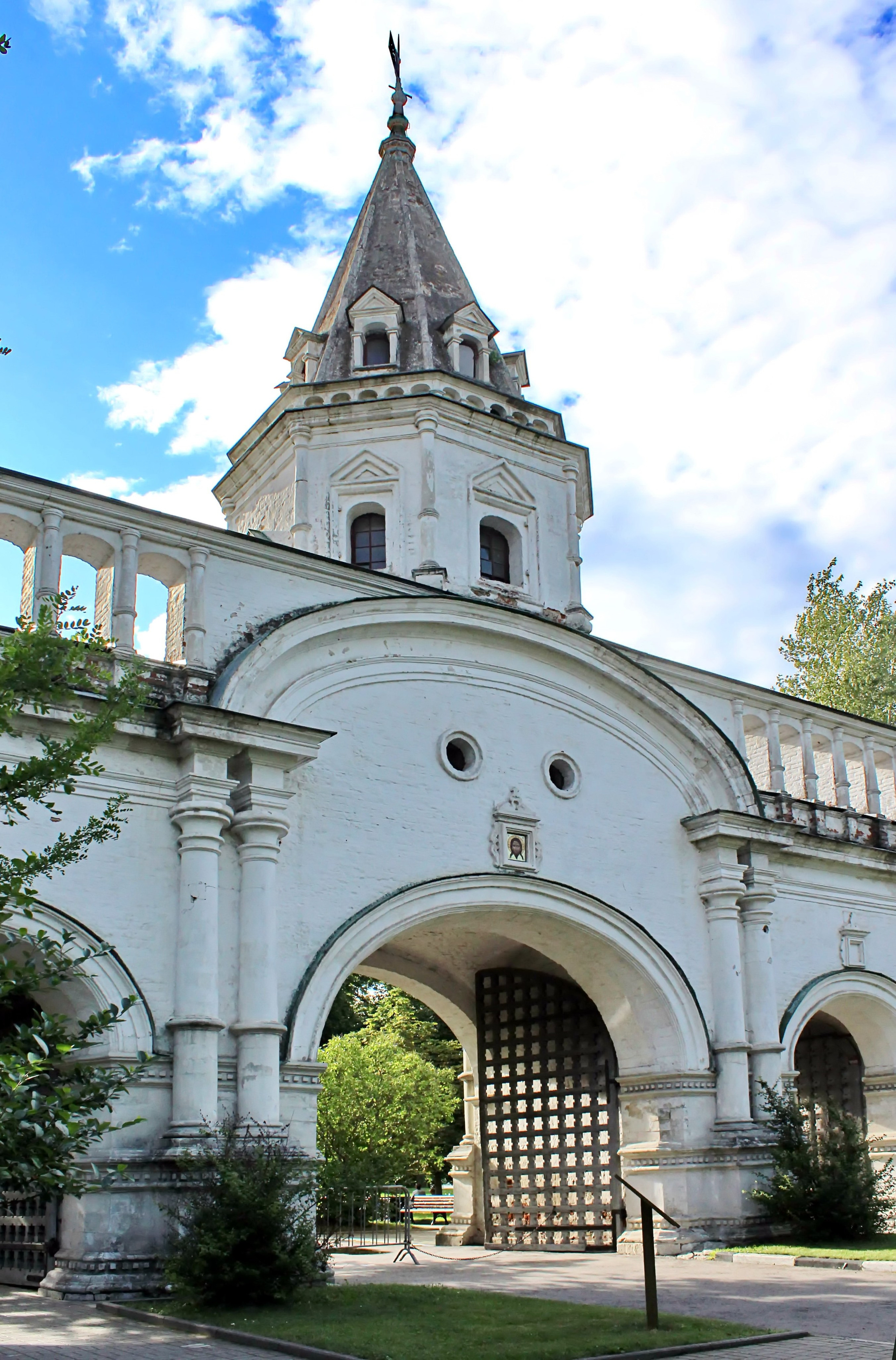 ТОП-10 необычных мест для свадебной фотосессии в Москве