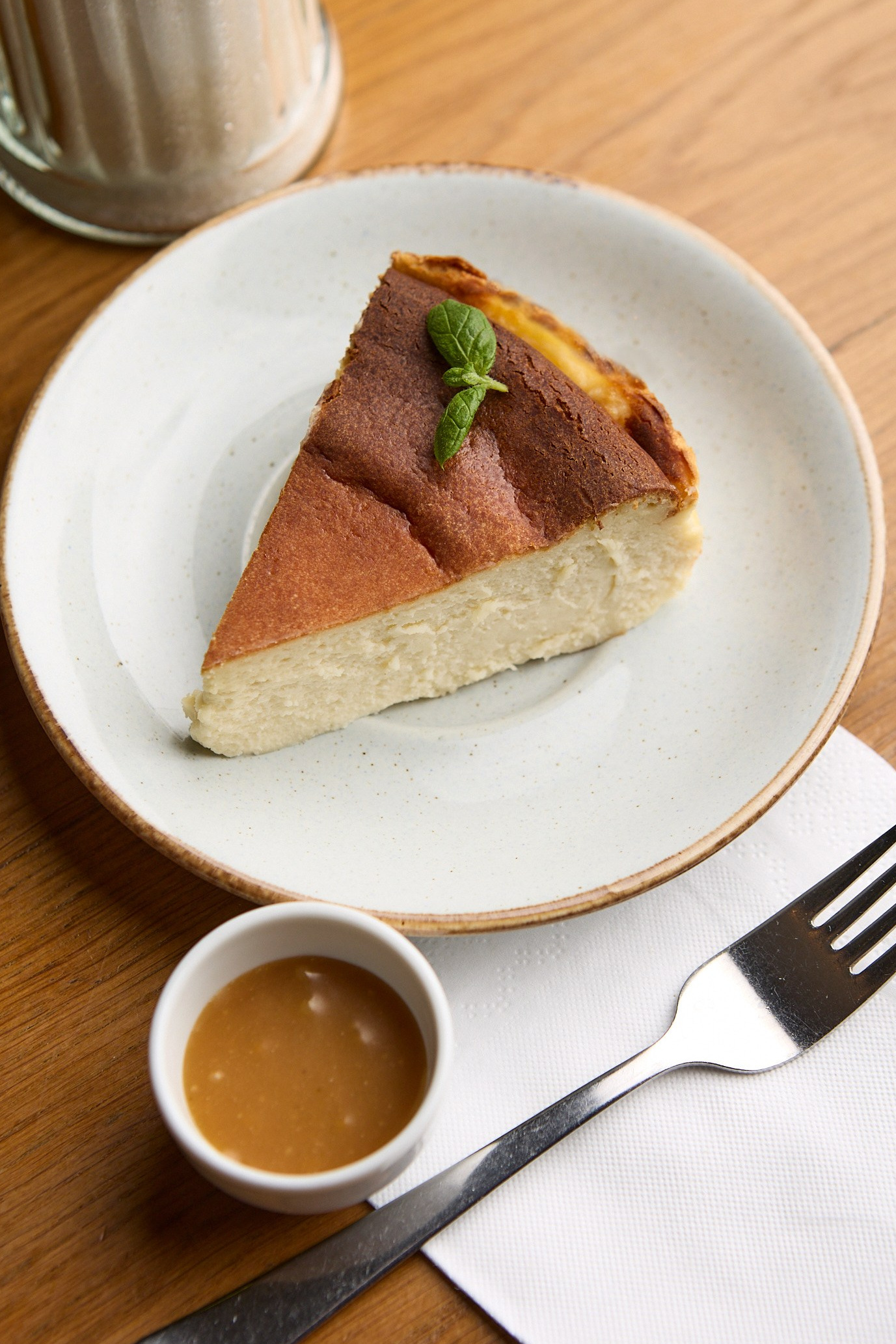 Десерты. Кафе EATON в ТРЦ «Макси»