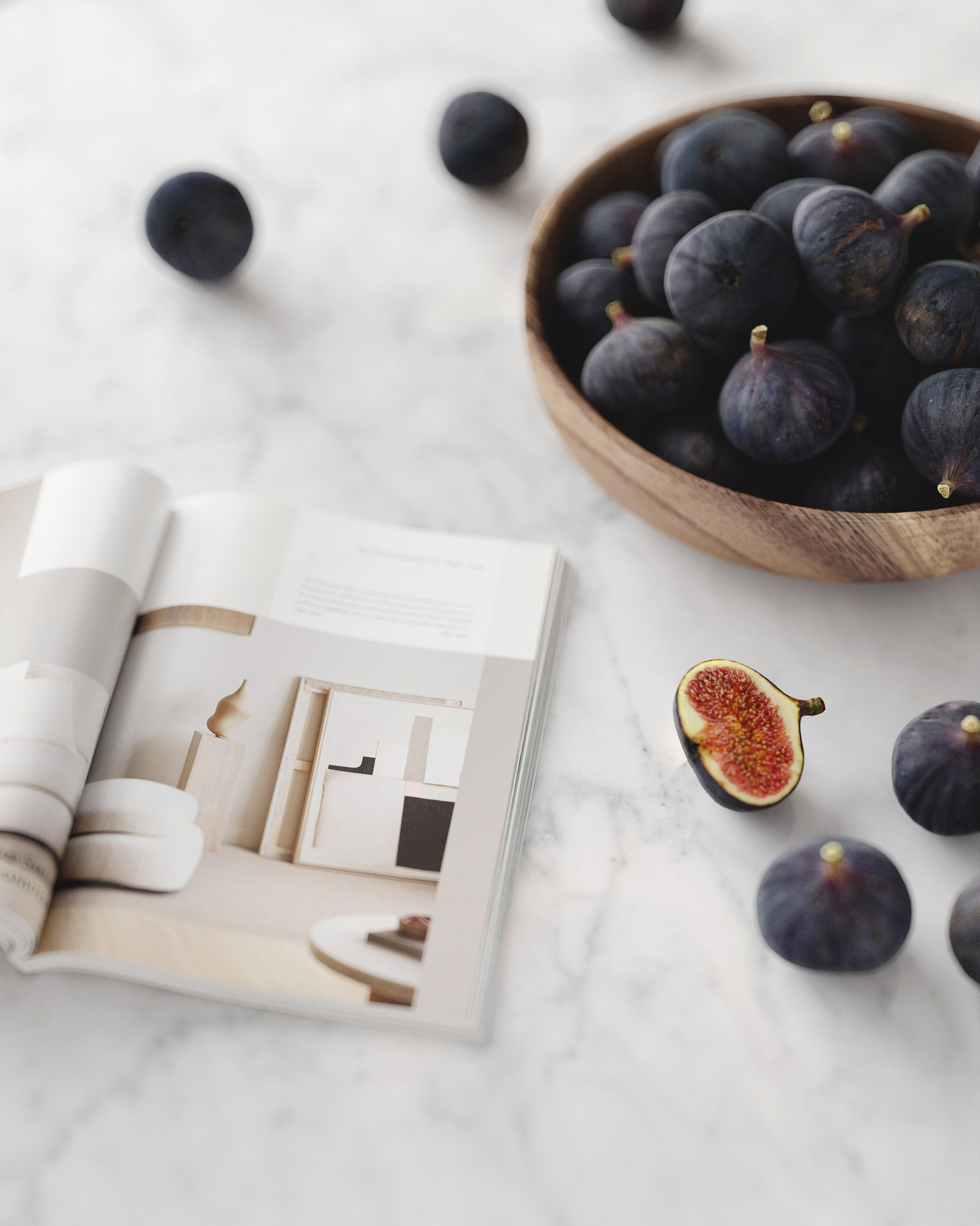 ИНТЕРВЬЮ С ОСНОВАТЕЛЯМИ món buro ДЛЯ PONOMAREV ARCHITECTS. Студия дизайна интерьера в Сочи mon buro Дизайнер Павел Пура