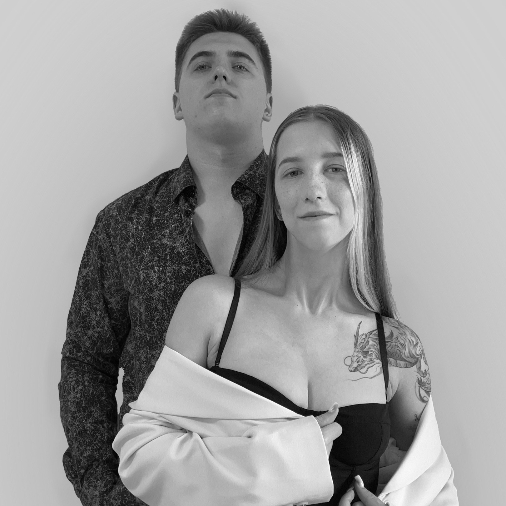 Контакты. 3D Визуализаторы Сергей и Соня