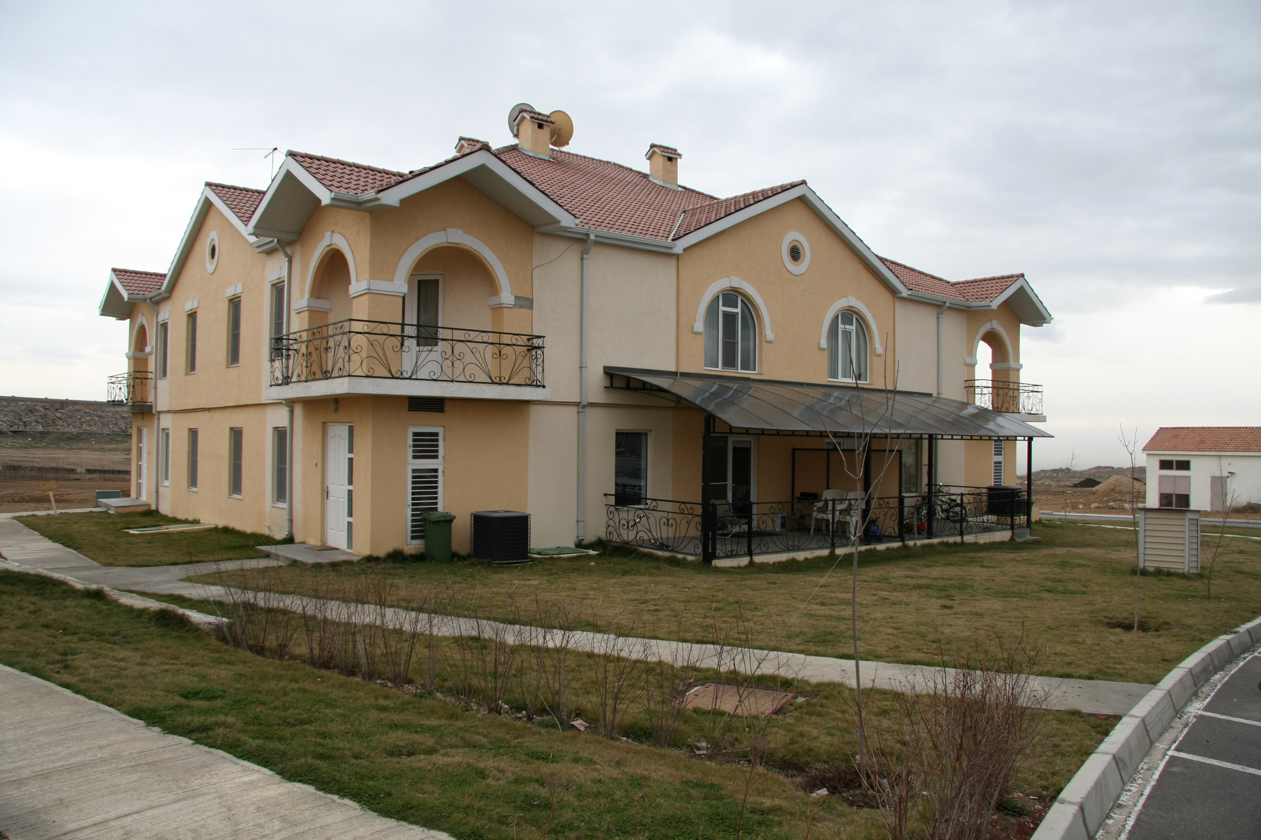 Разговоры об Армении. Часть 2. Walk & Fly with Batay