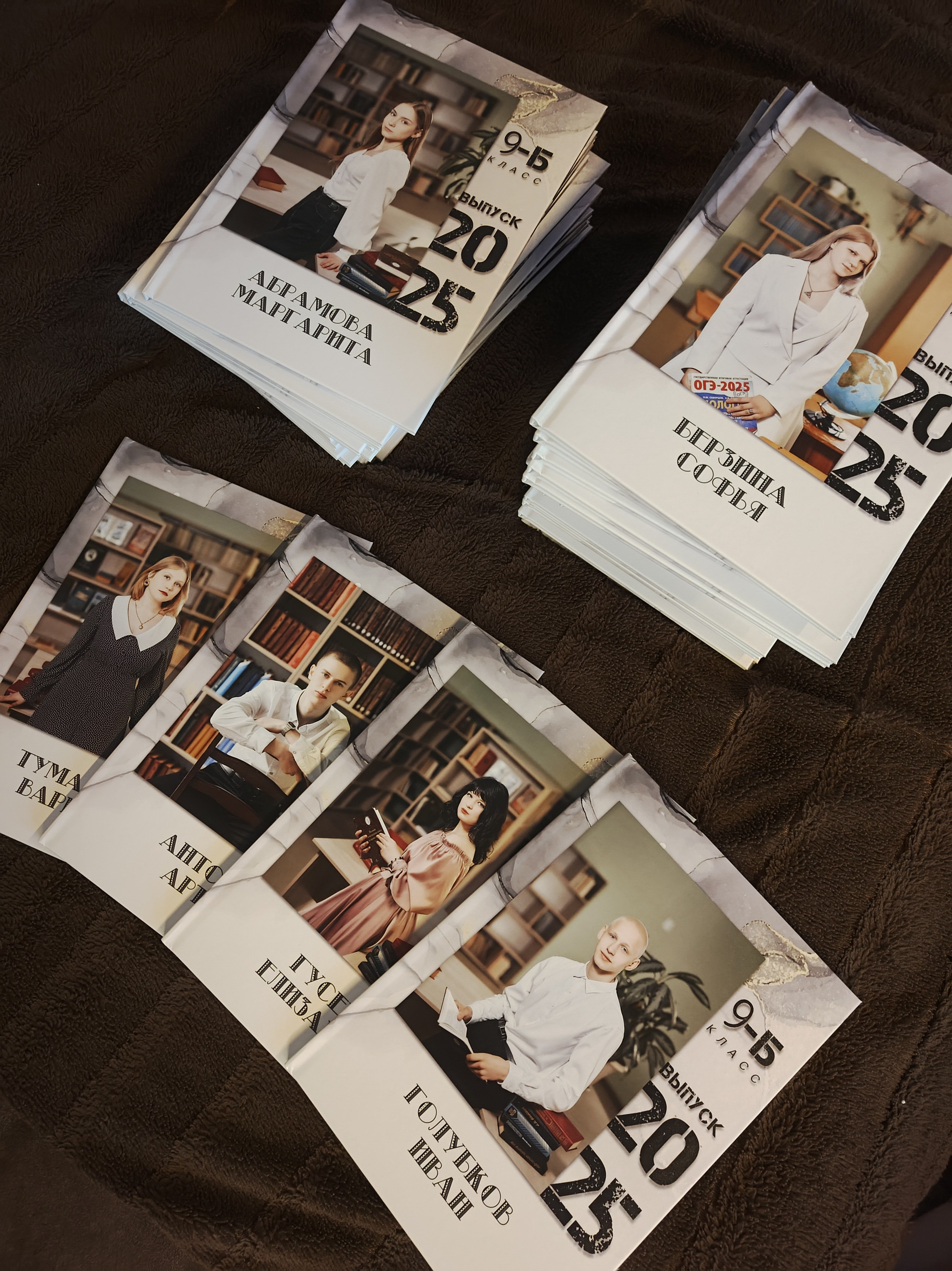 Выпускные альбомы — 9-11 класс. Фотограф Пустошка и Псковская область (Себеж, Великие Луки, Опочка и др.)