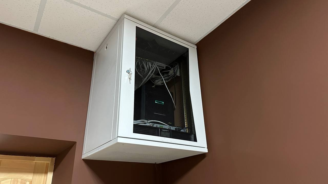 Закупили новые компьютеры. Студия рекламной и предметной съемки товаров WELKO Studio