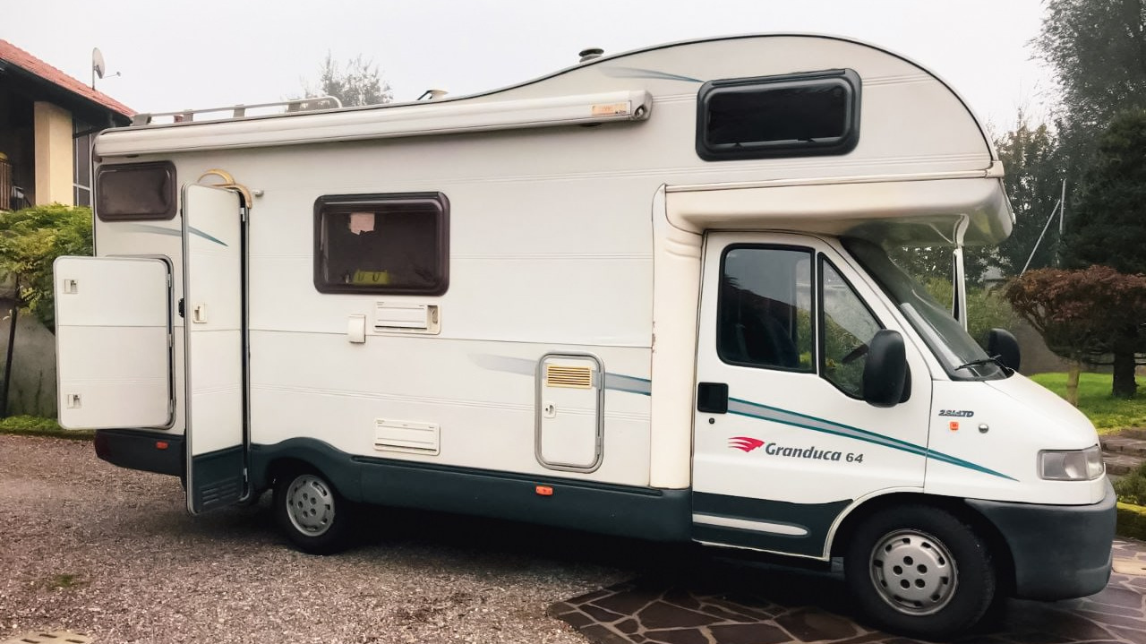 Кемпер в аренду для путешествия. Кемпердлявас — аренда Автодома для путешествий по Беларуси и за ее пределами! Путешествуйте с комфортом!