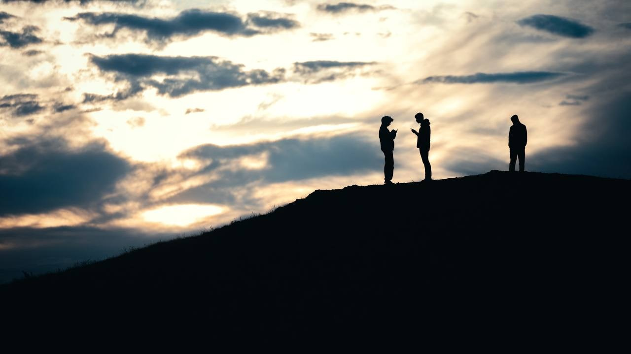 Контакты. Главная