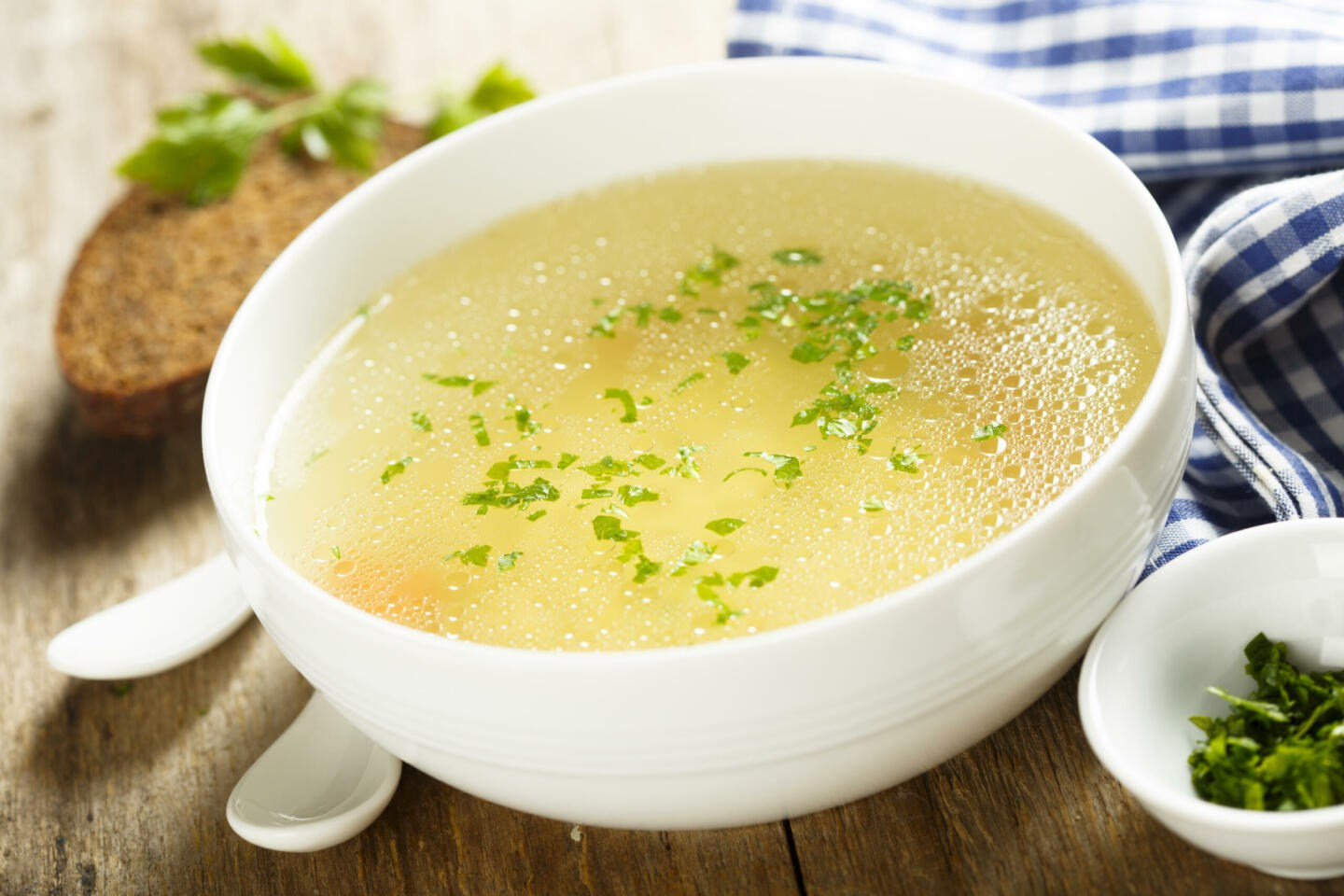 Рецепт куриного костного бульона. Здоровье, красота, долголетие