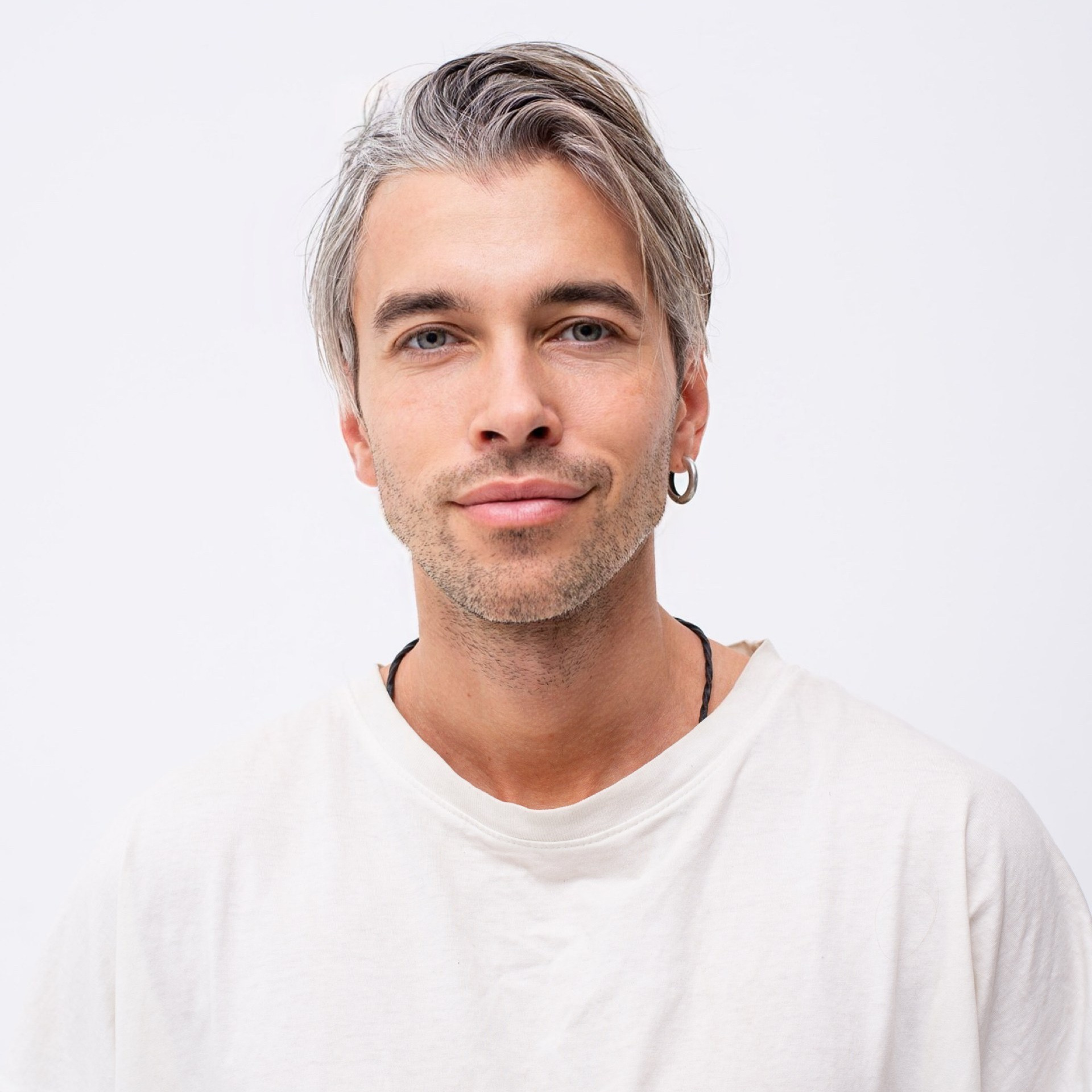 Расписание моделей для сборных съемок. ТМ Продакшн — Съемка для маркетплейсов в Москве