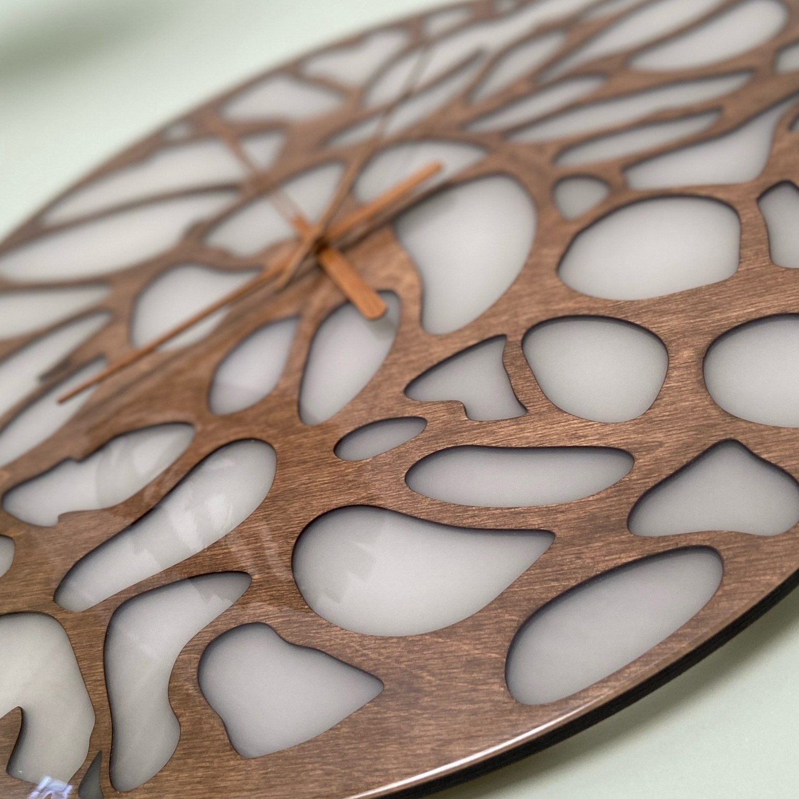 Арт-объекты для стен. Авторские картины, панно, часы и портреты по фото