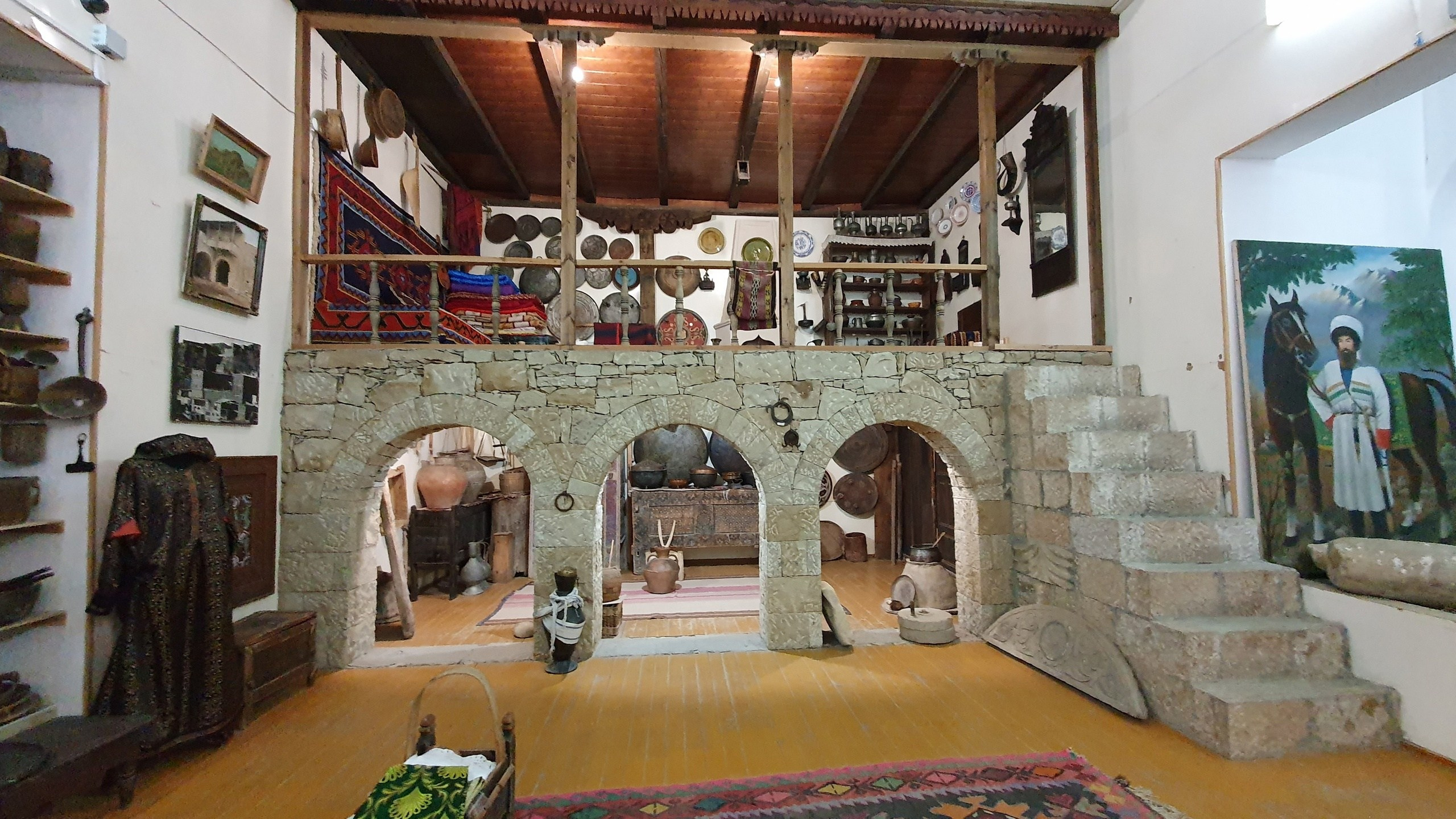 Дагестан: легенды о воине и о поэте