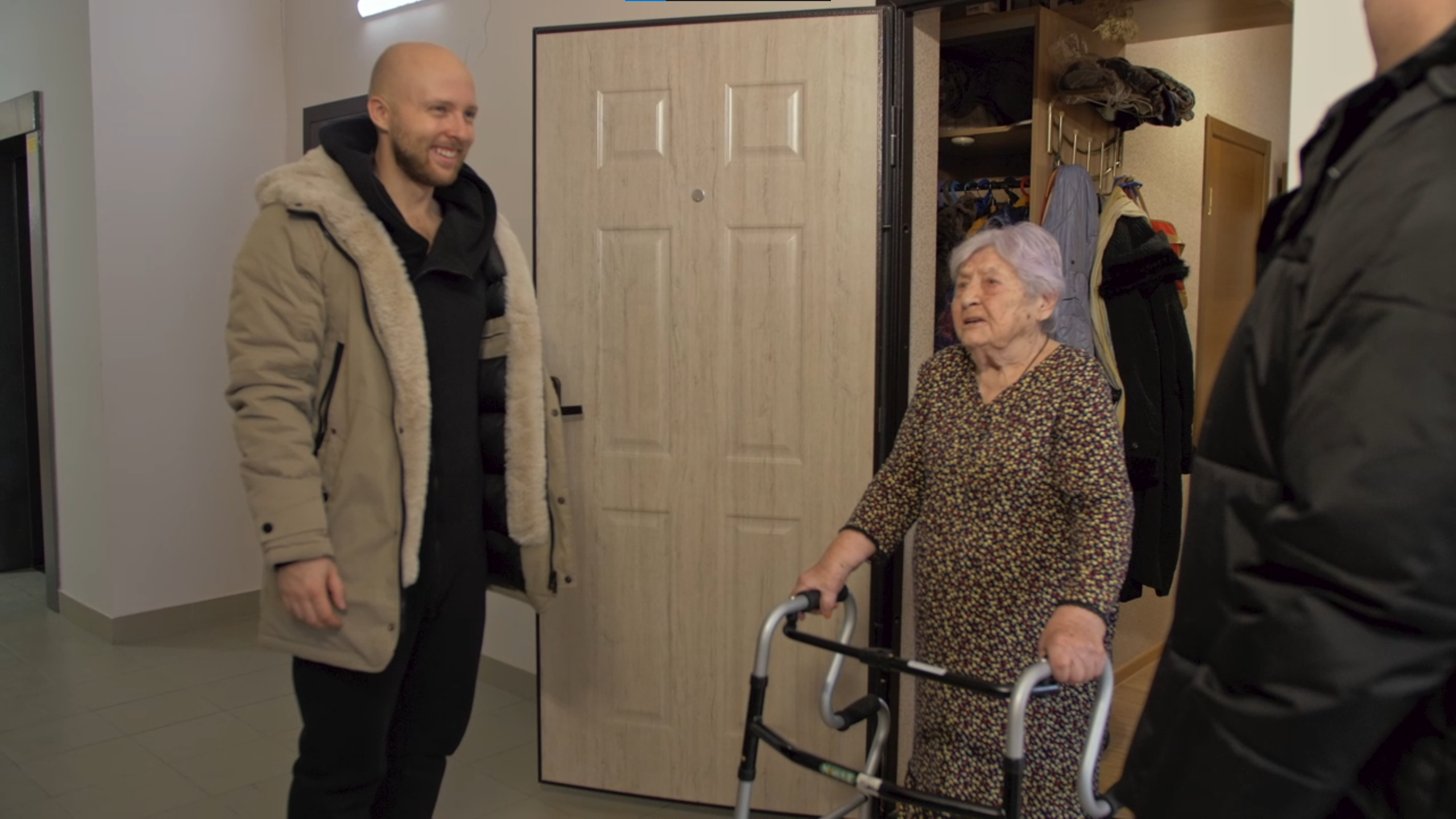 Легенда о Стальной Бабушке