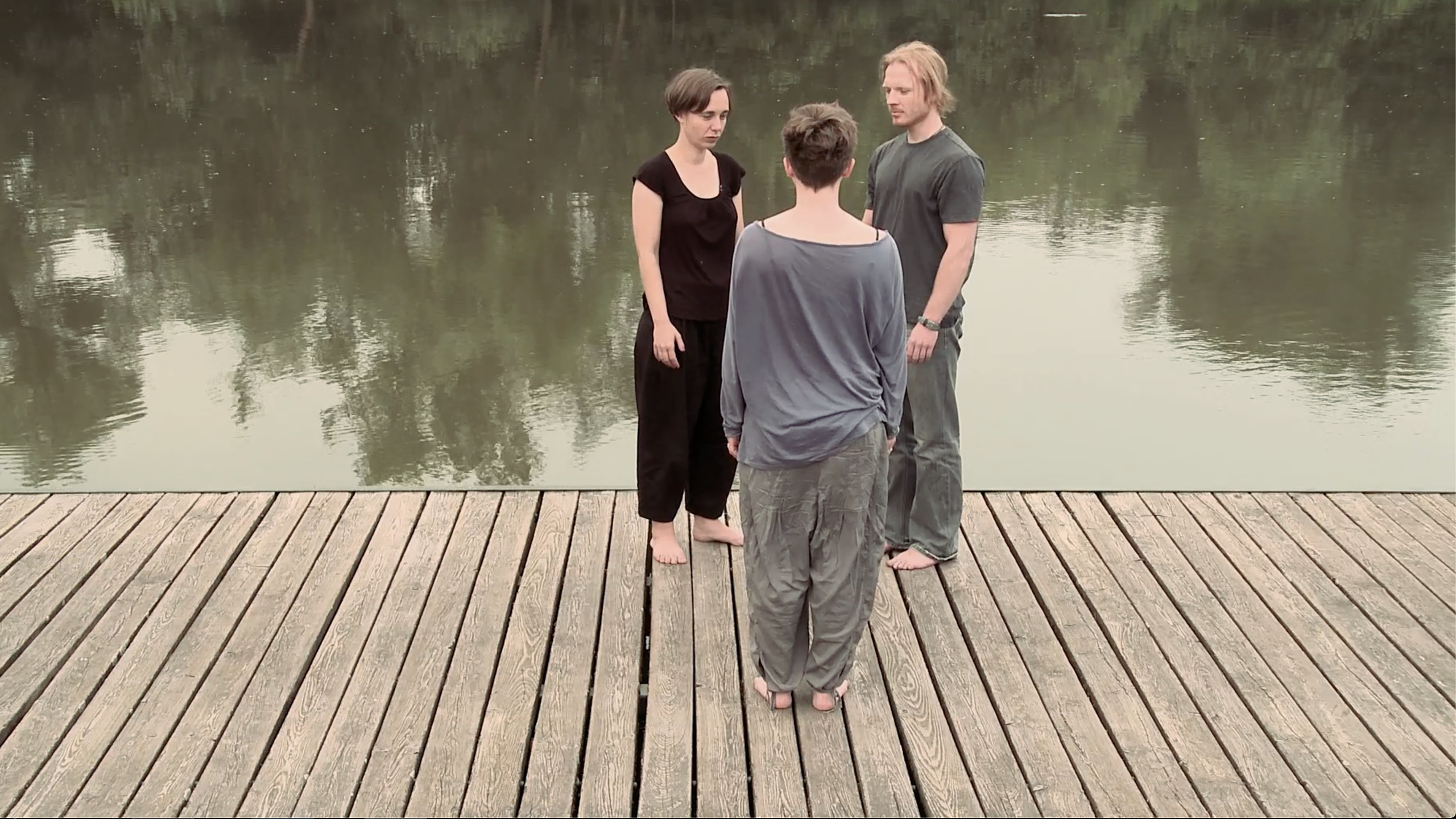 Structural constellations. Mascha Danzis contemporary video and media artist